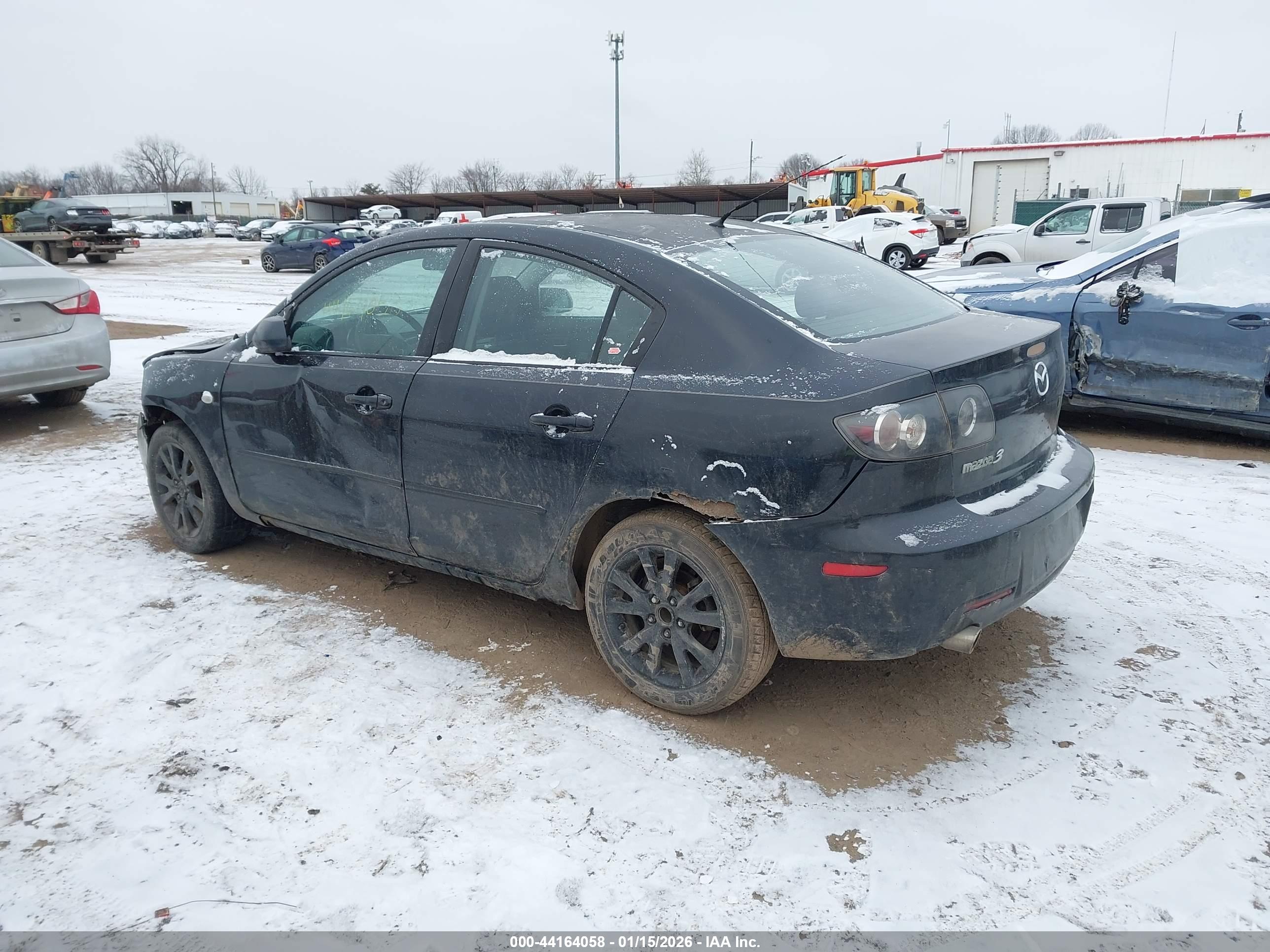 MAZDA MAZDA3 image 3