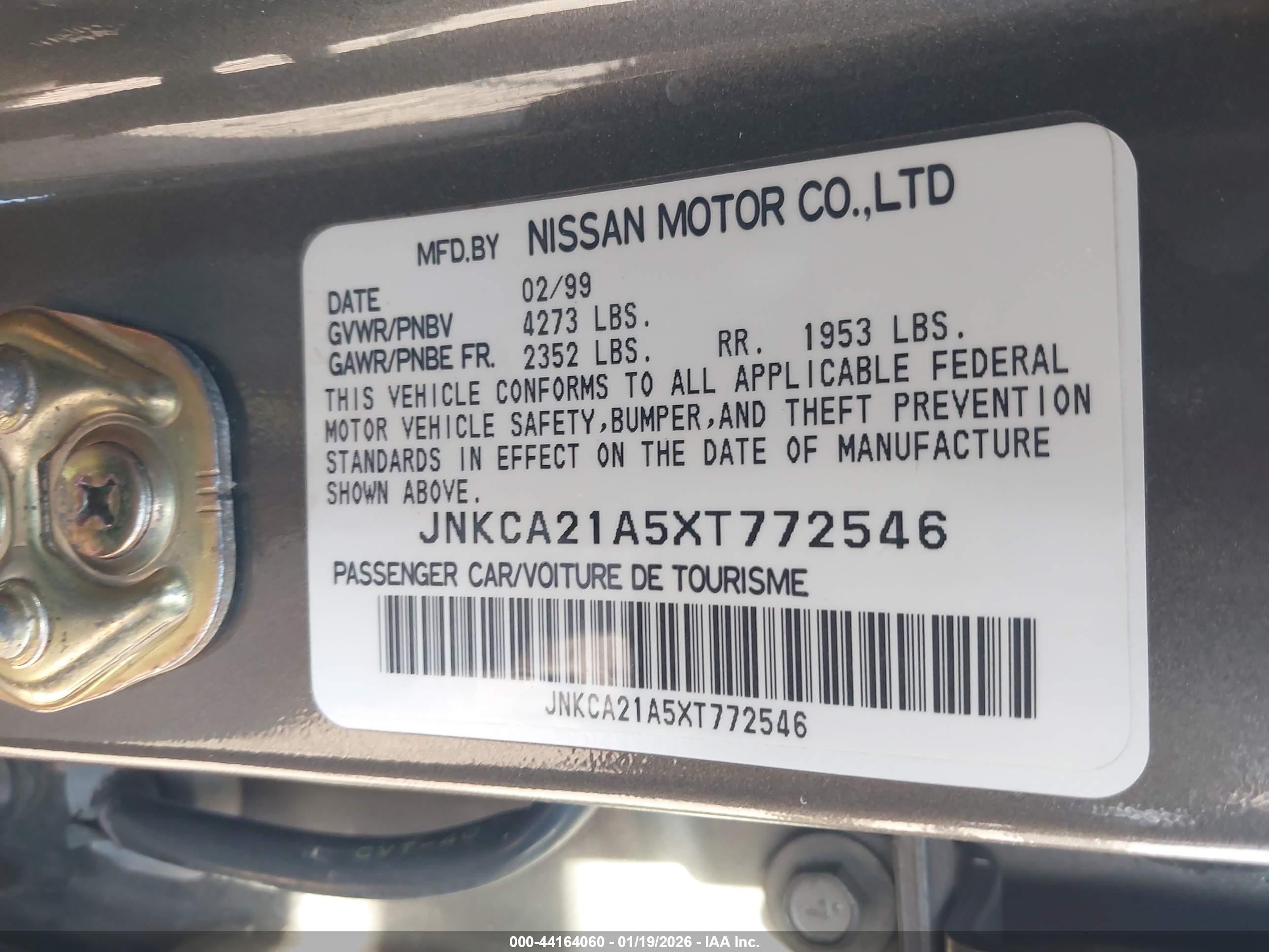 INFINITI I30 image 9
