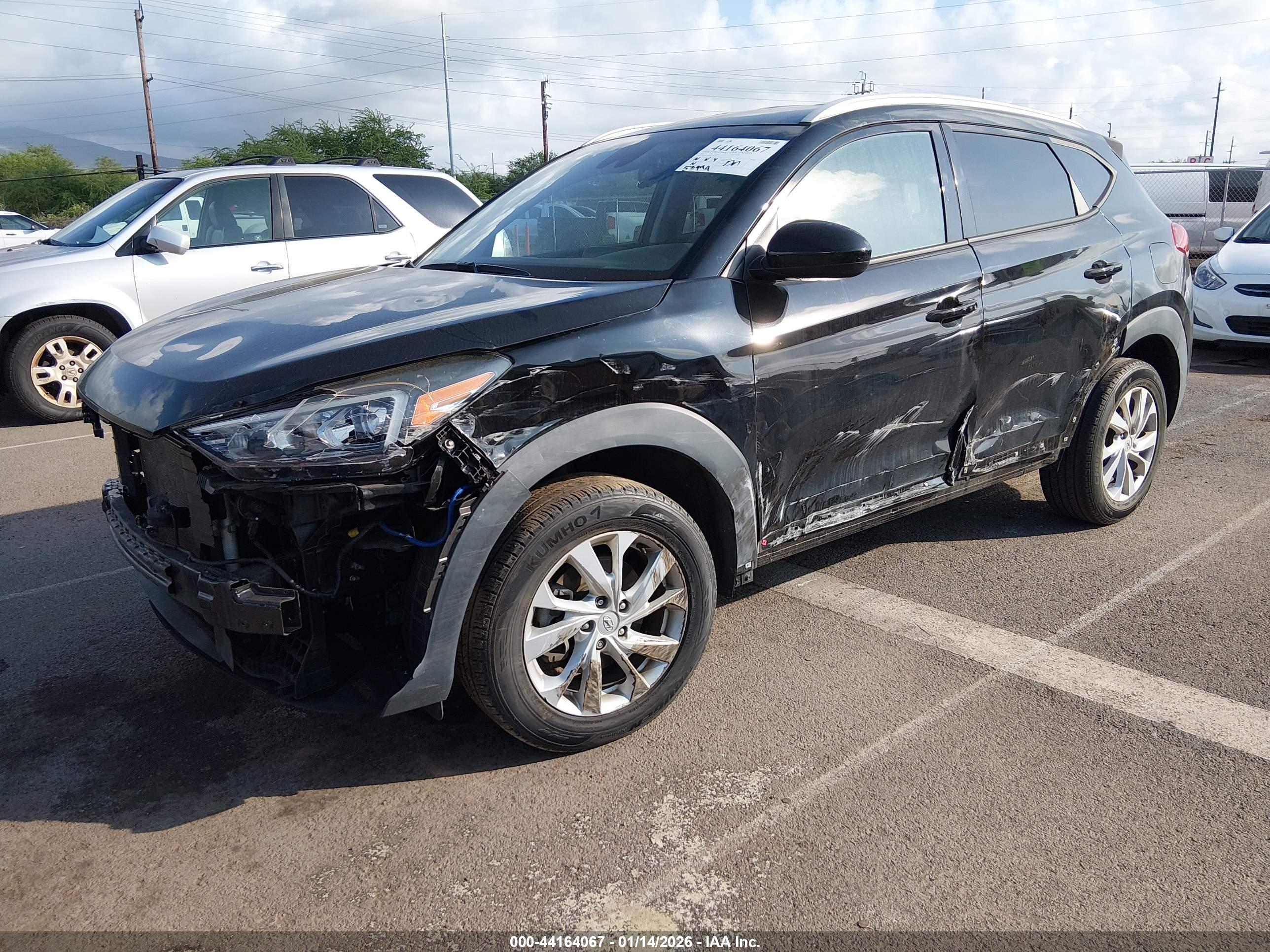 HYUNDAI TUCSON image 2