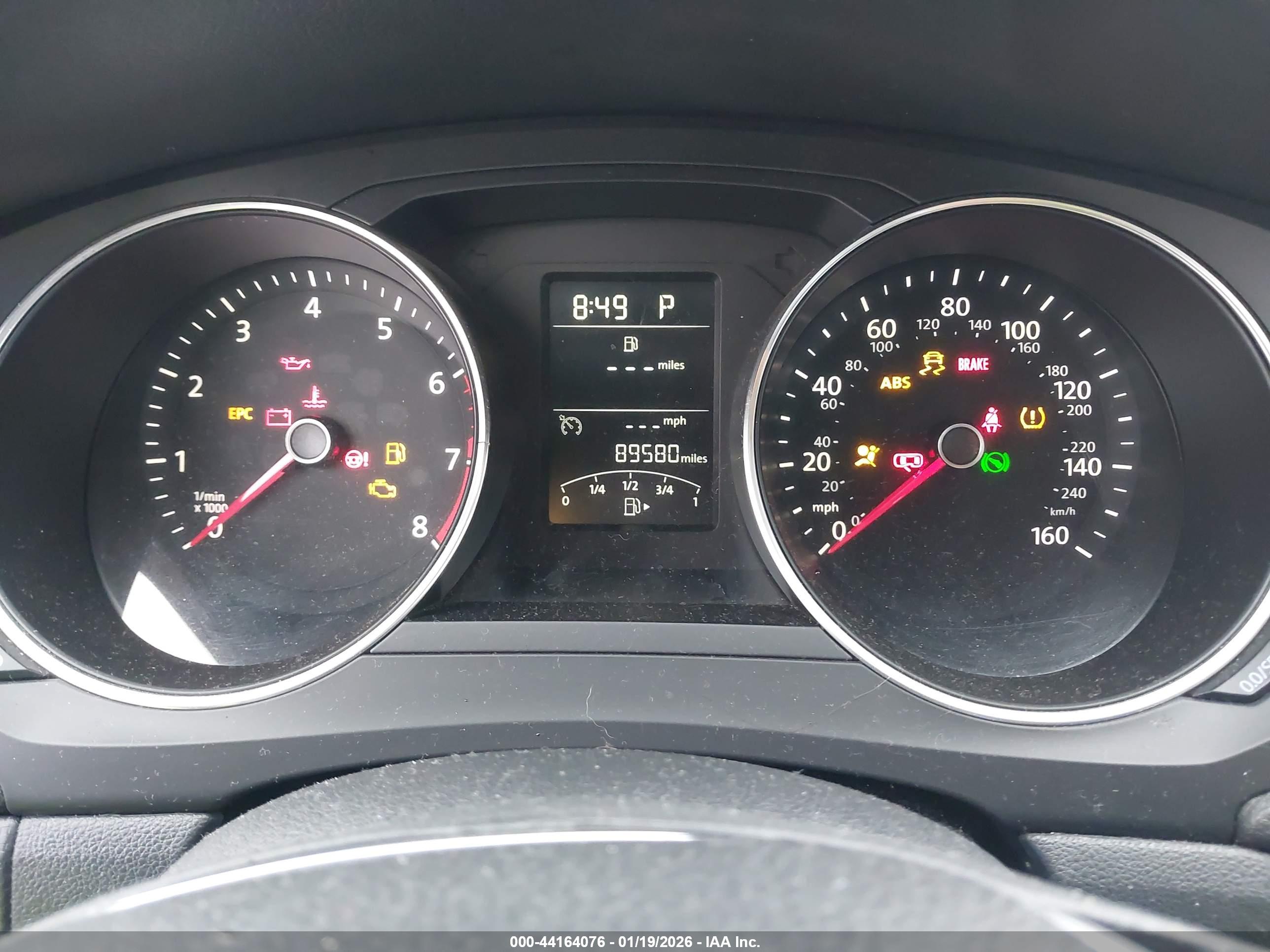 VOLKSWAGEN JETTA image 7