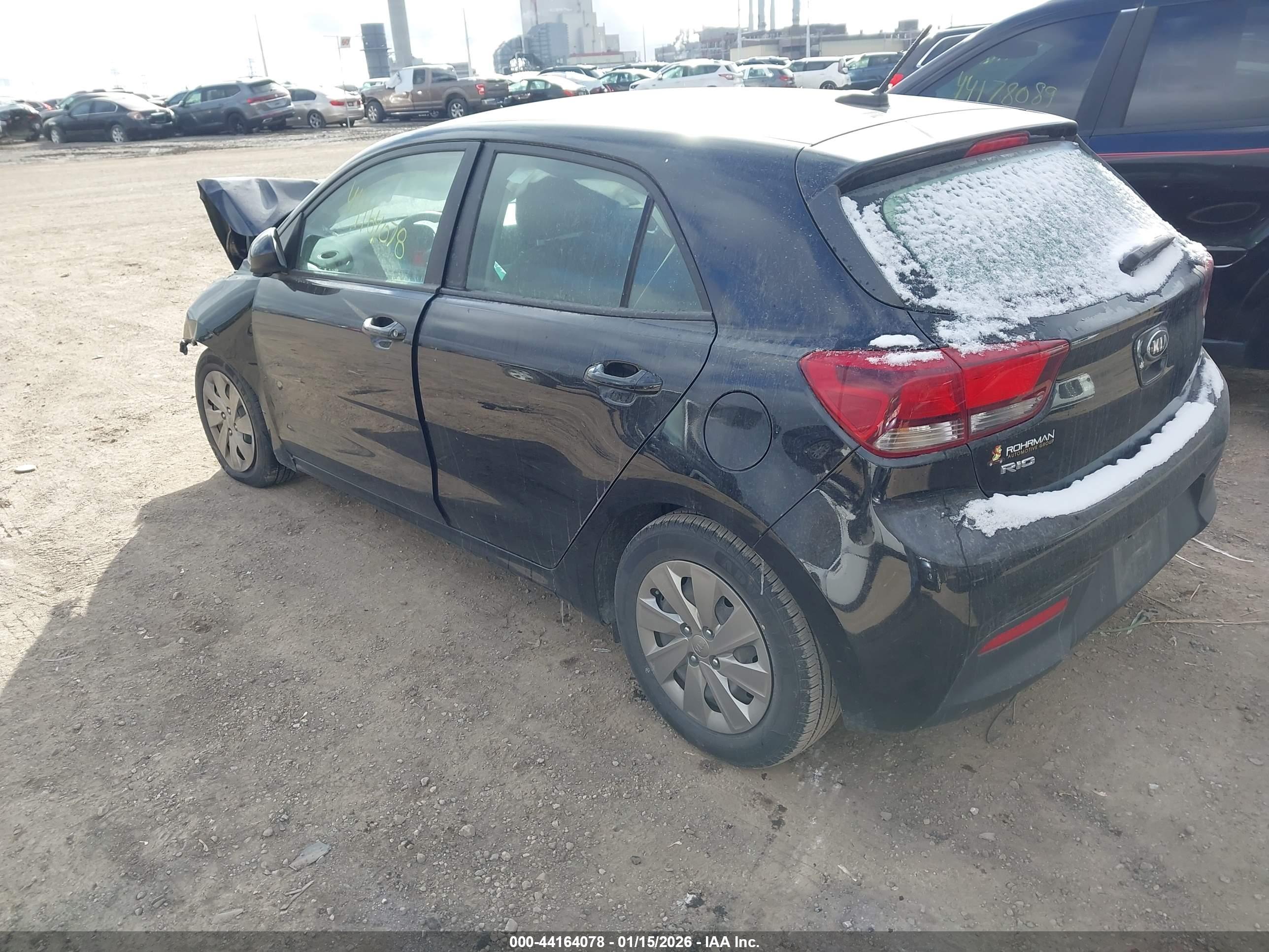 KIA RIO image 3