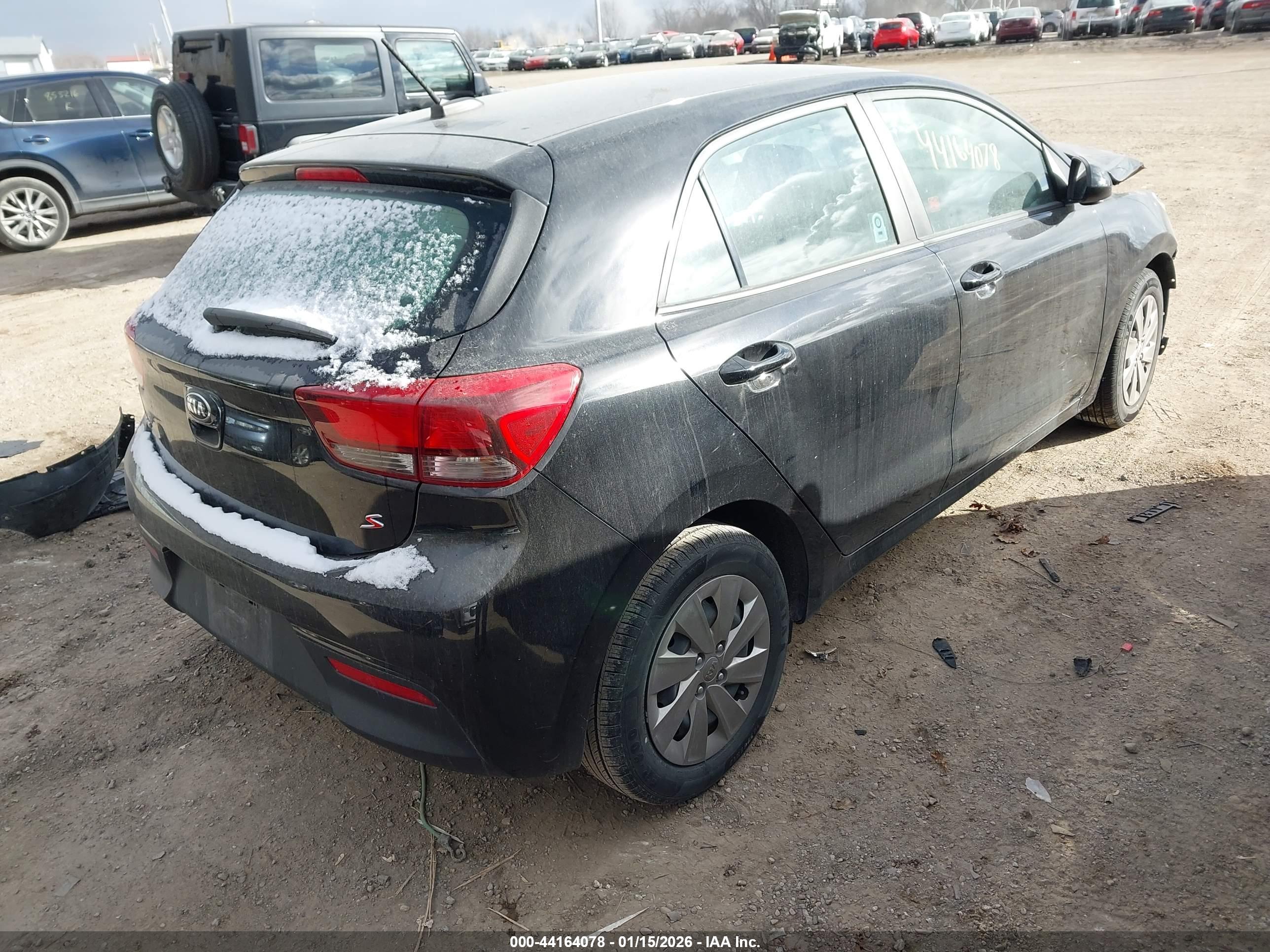 KIA RIO image 4