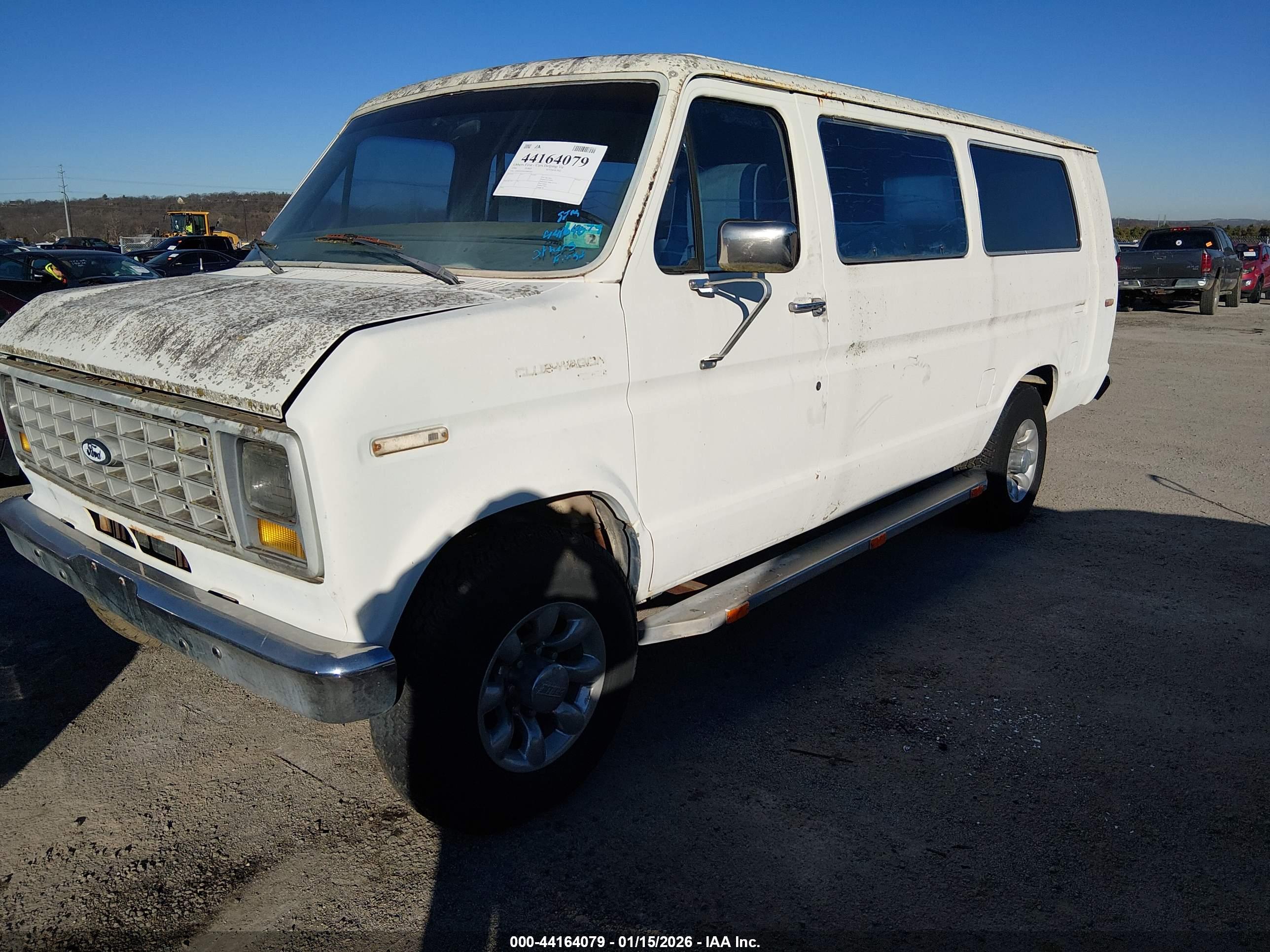 FORD ECONOLINE image 2