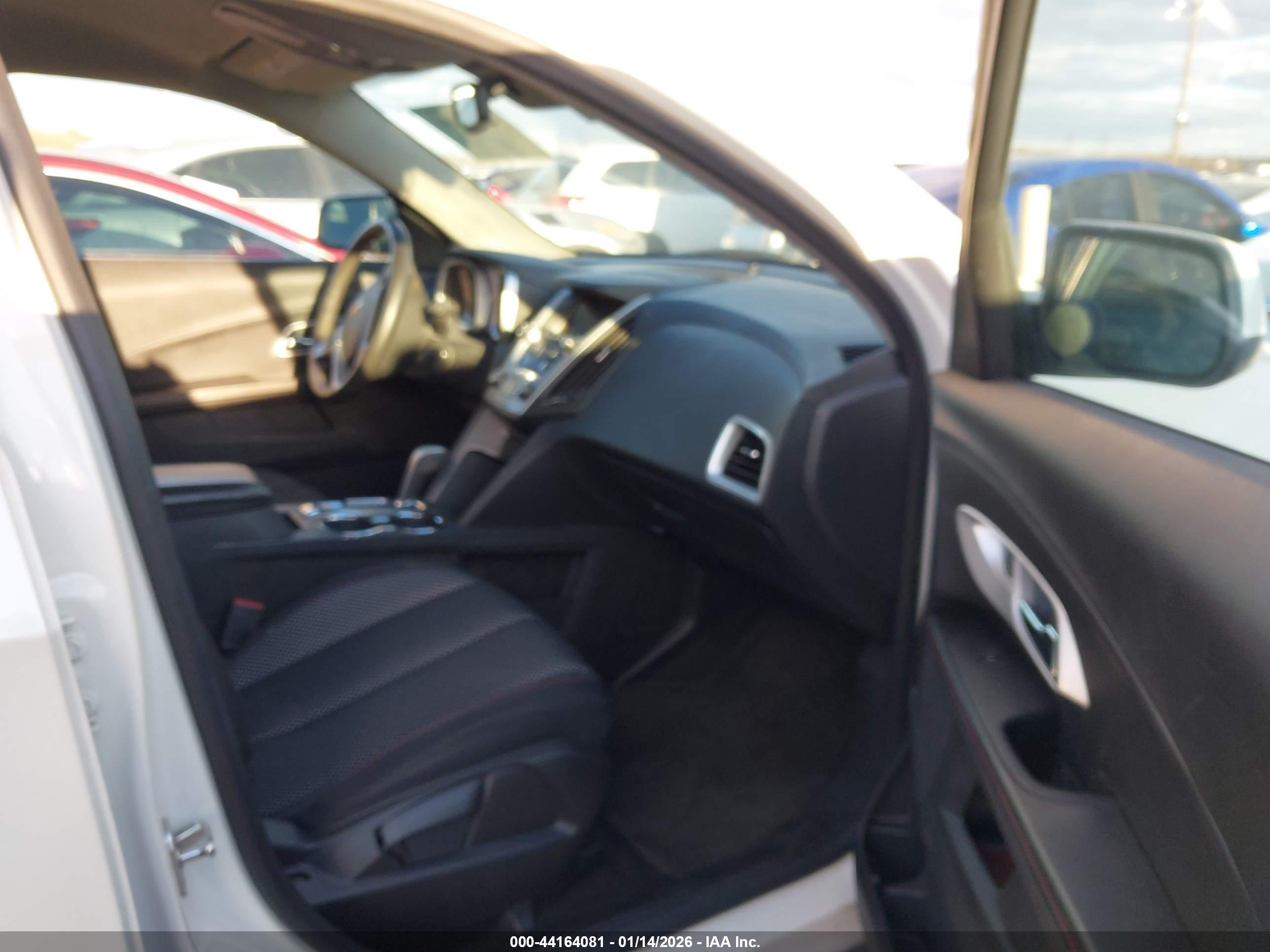 CHEVROLET EQUINOX image 5