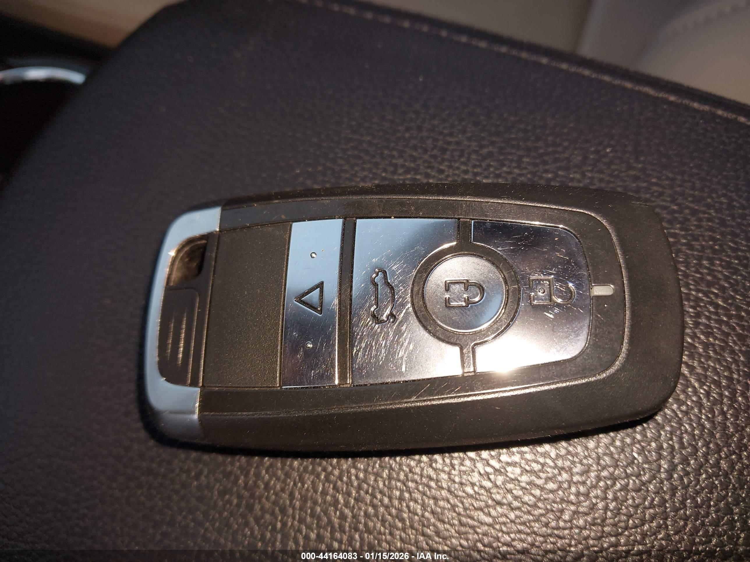 FORD EXPLORER image 11