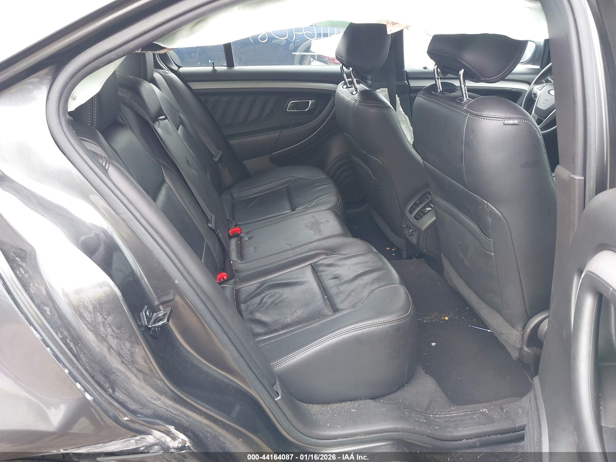 FORD TAURUS image 8