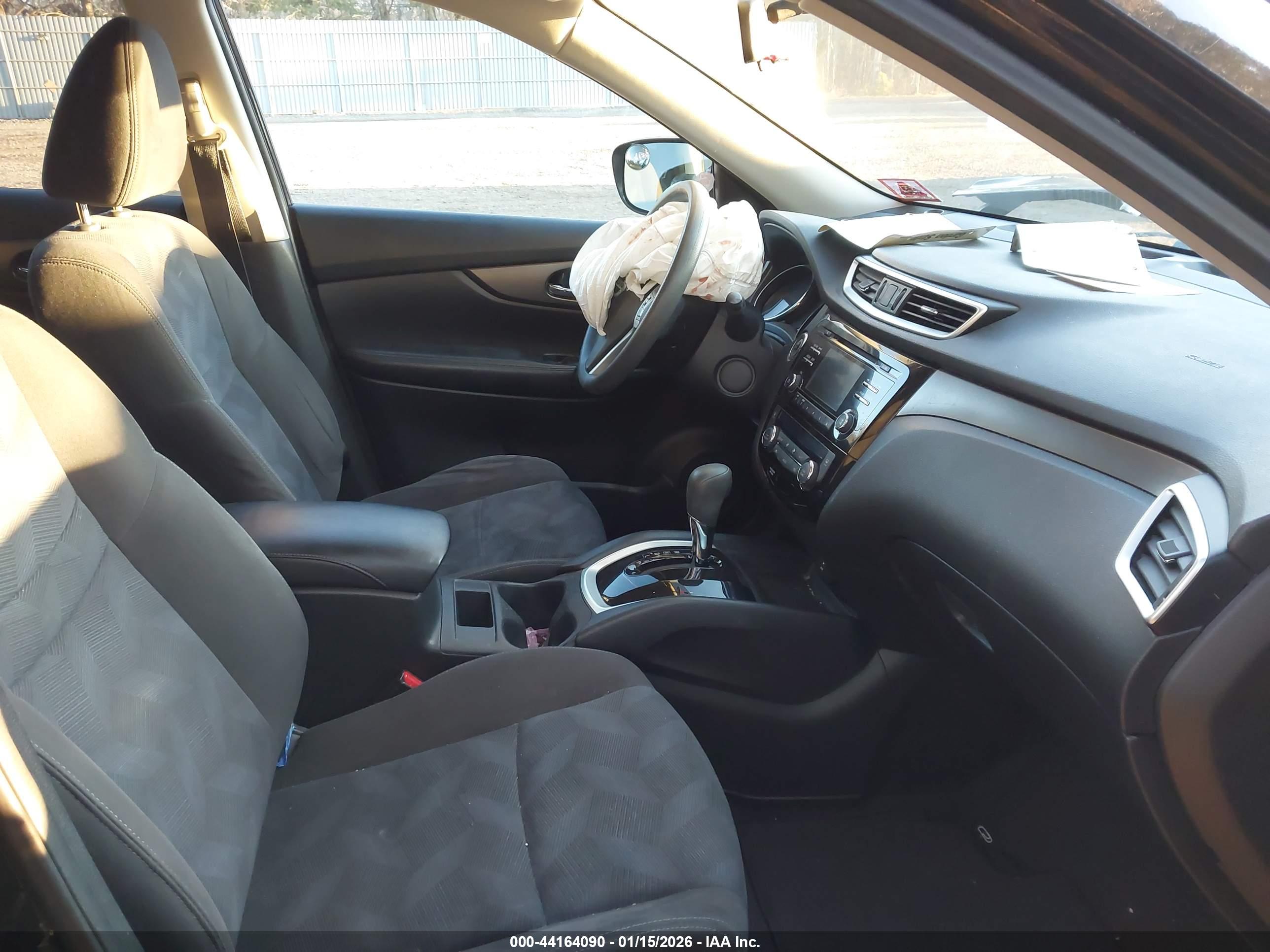 NISSAN ROGUE image 5