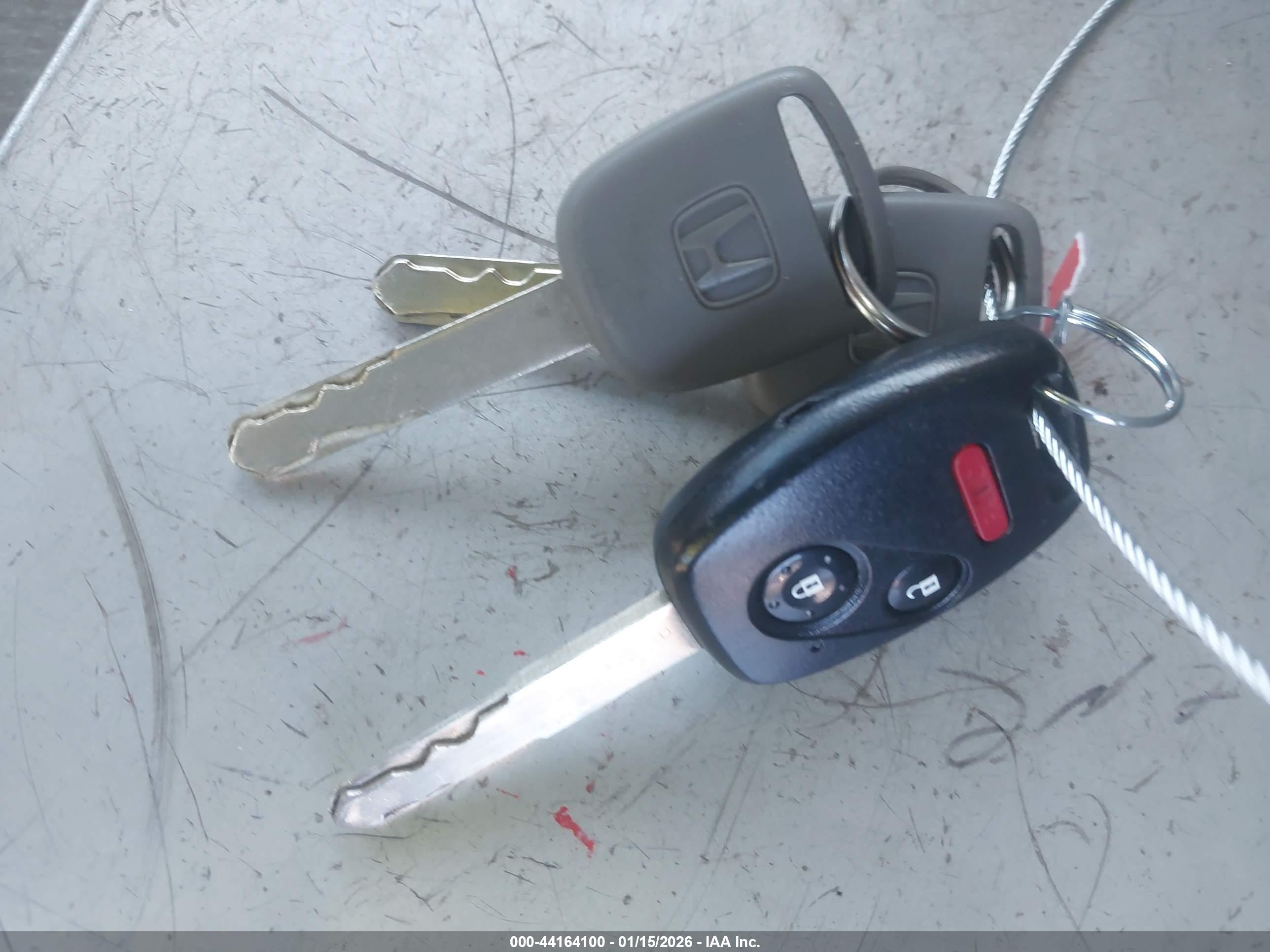 HONDA CR-V image 11