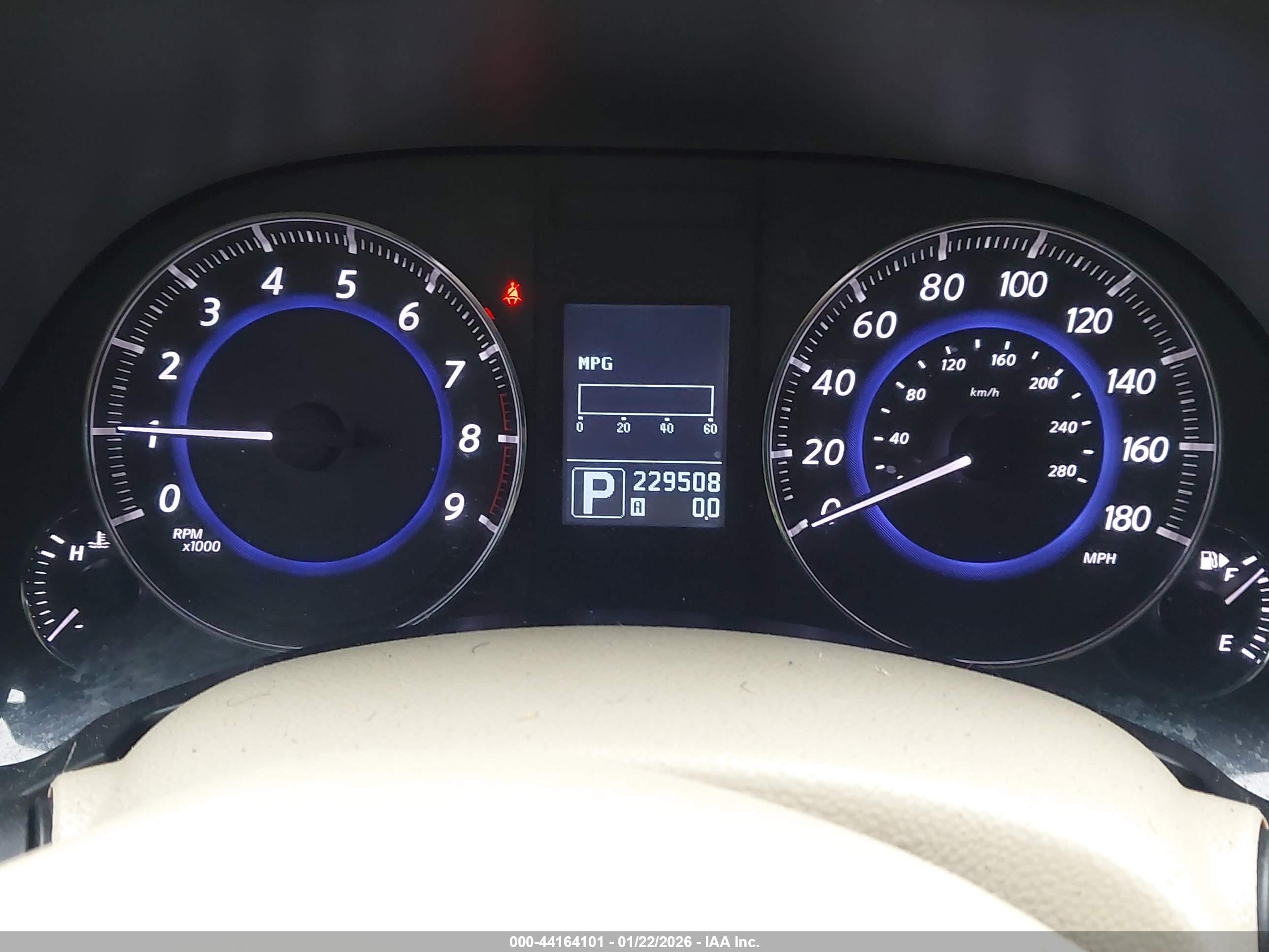 INFINITI FX37 image 7