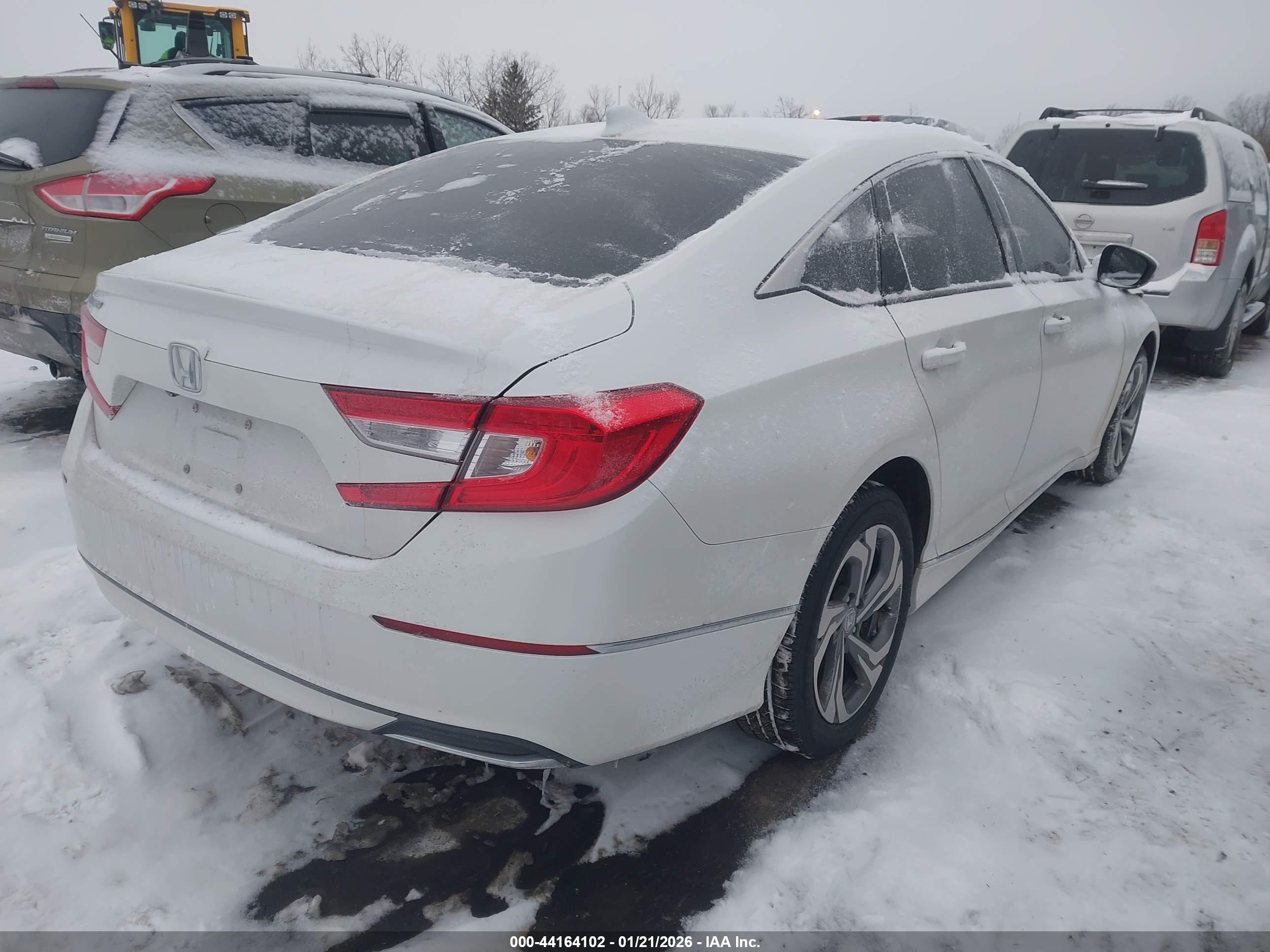 HONDA ACCORD image 4