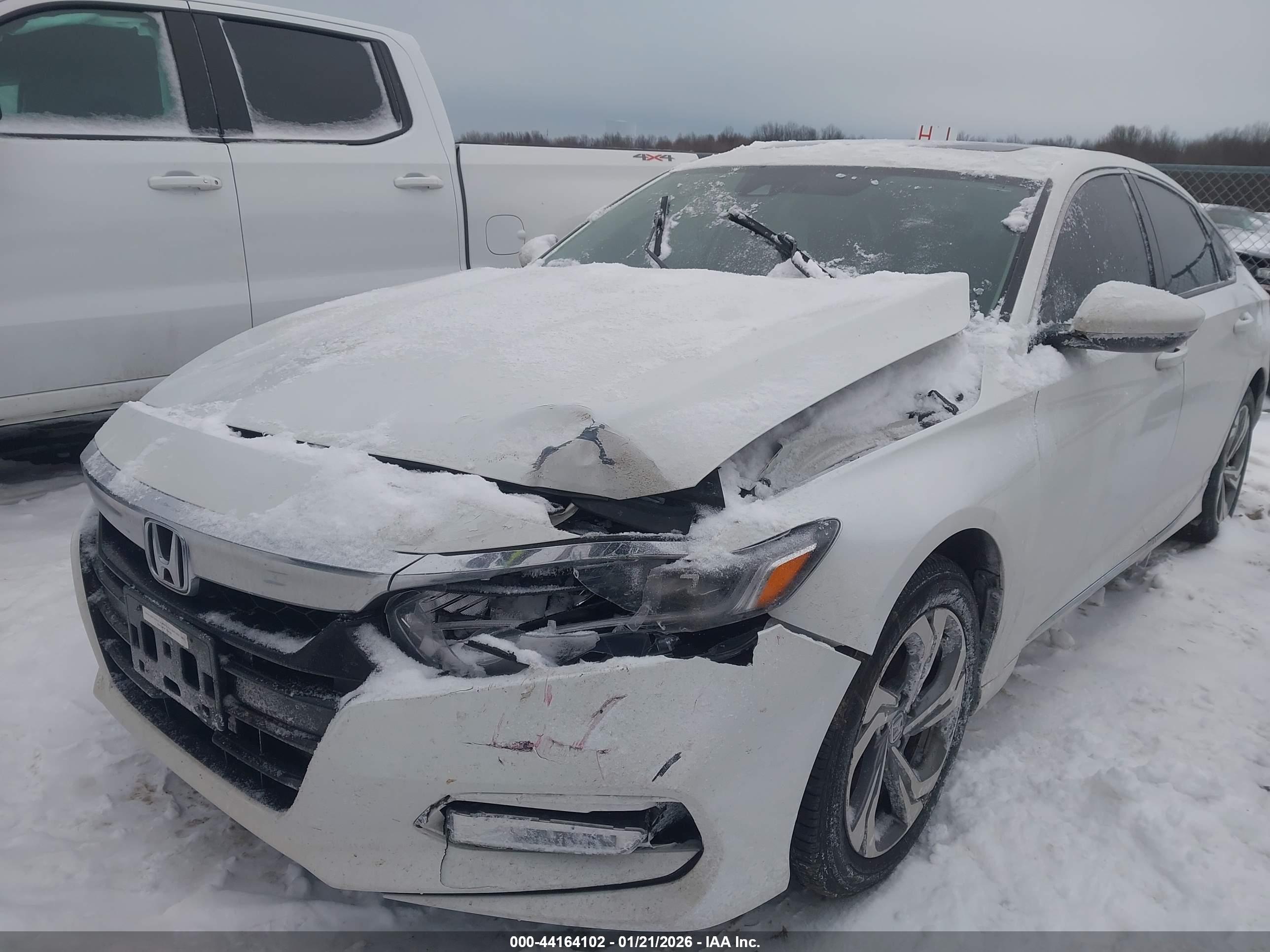 HONDA ACCORD image 6