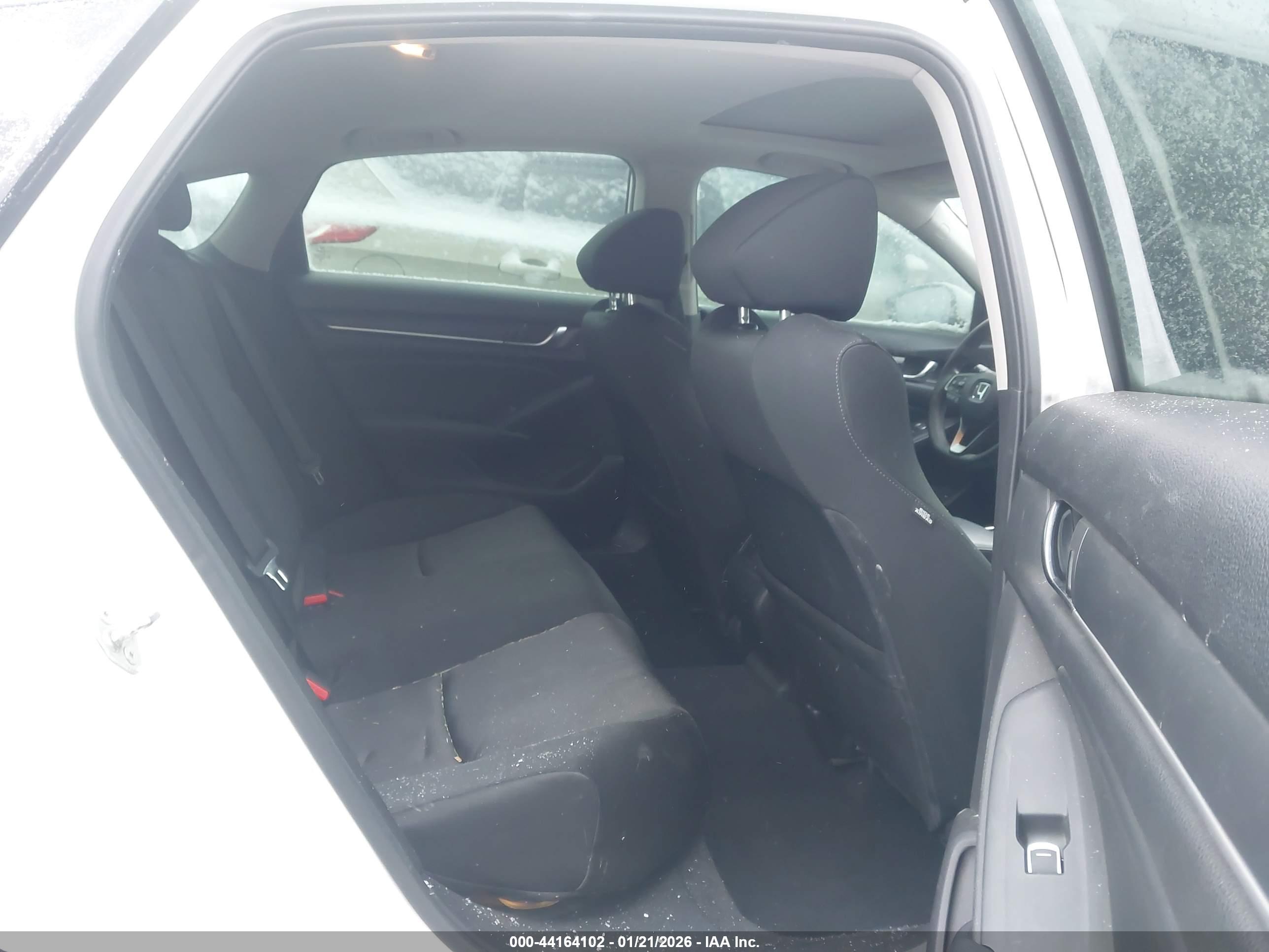 HONDA ACCORD image 8