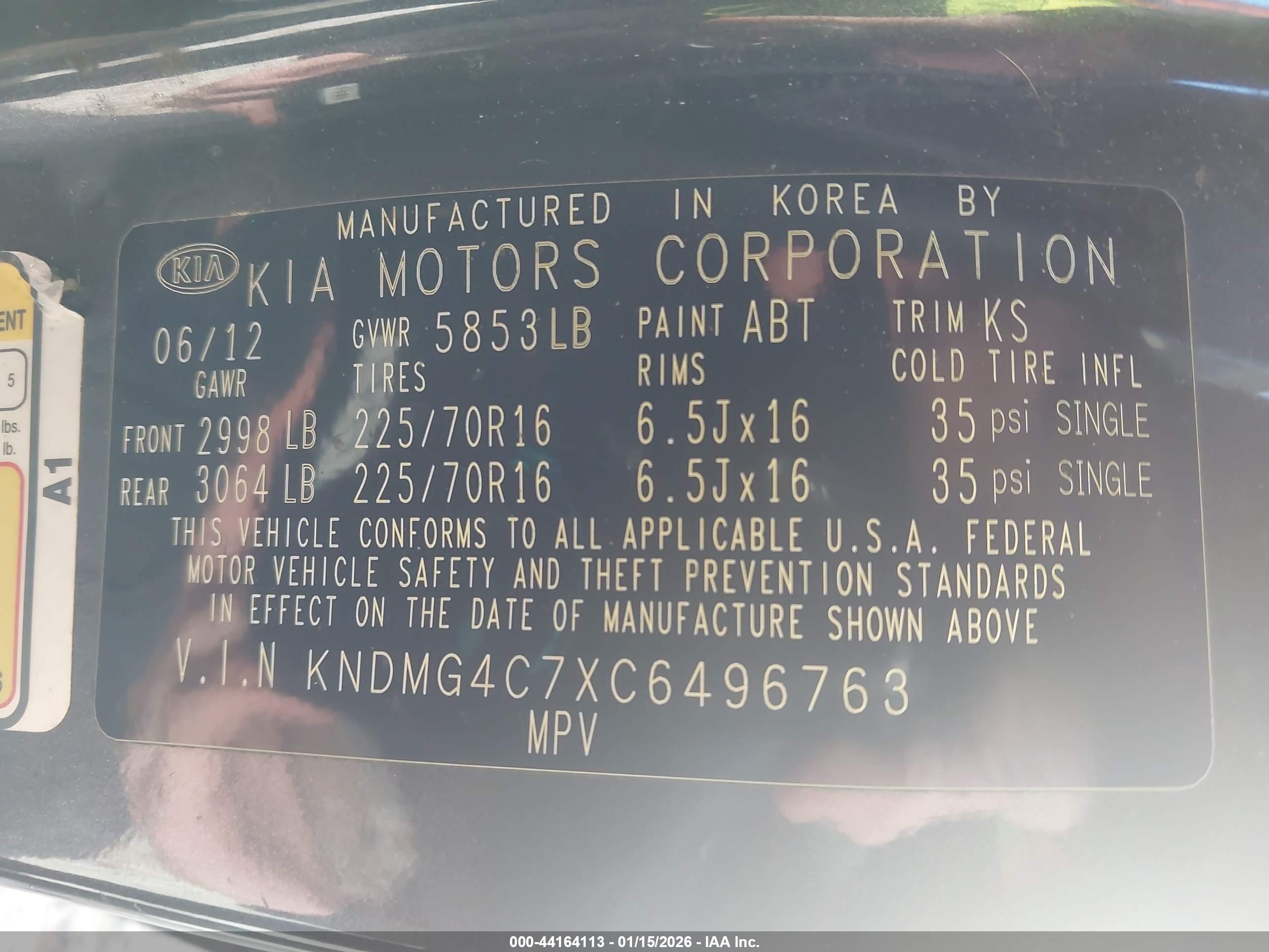 KIA SEDONA image 9