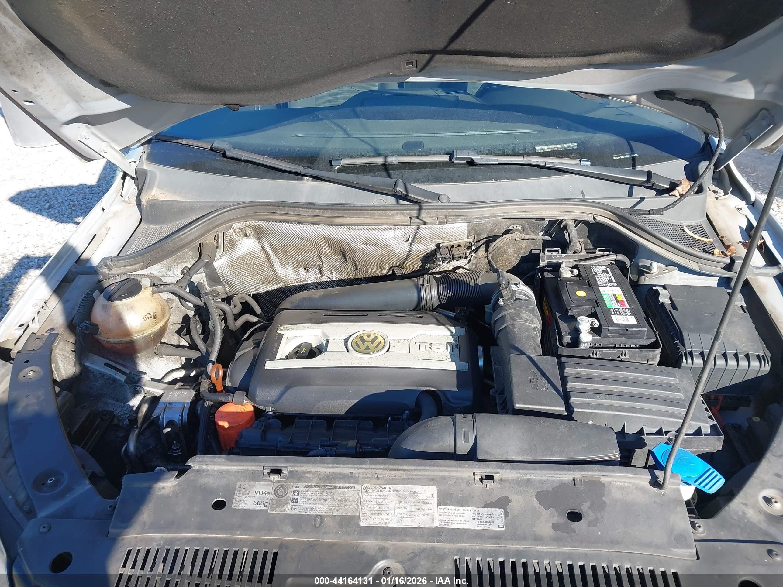 VOLKSWAGEN TIGUAN image 10