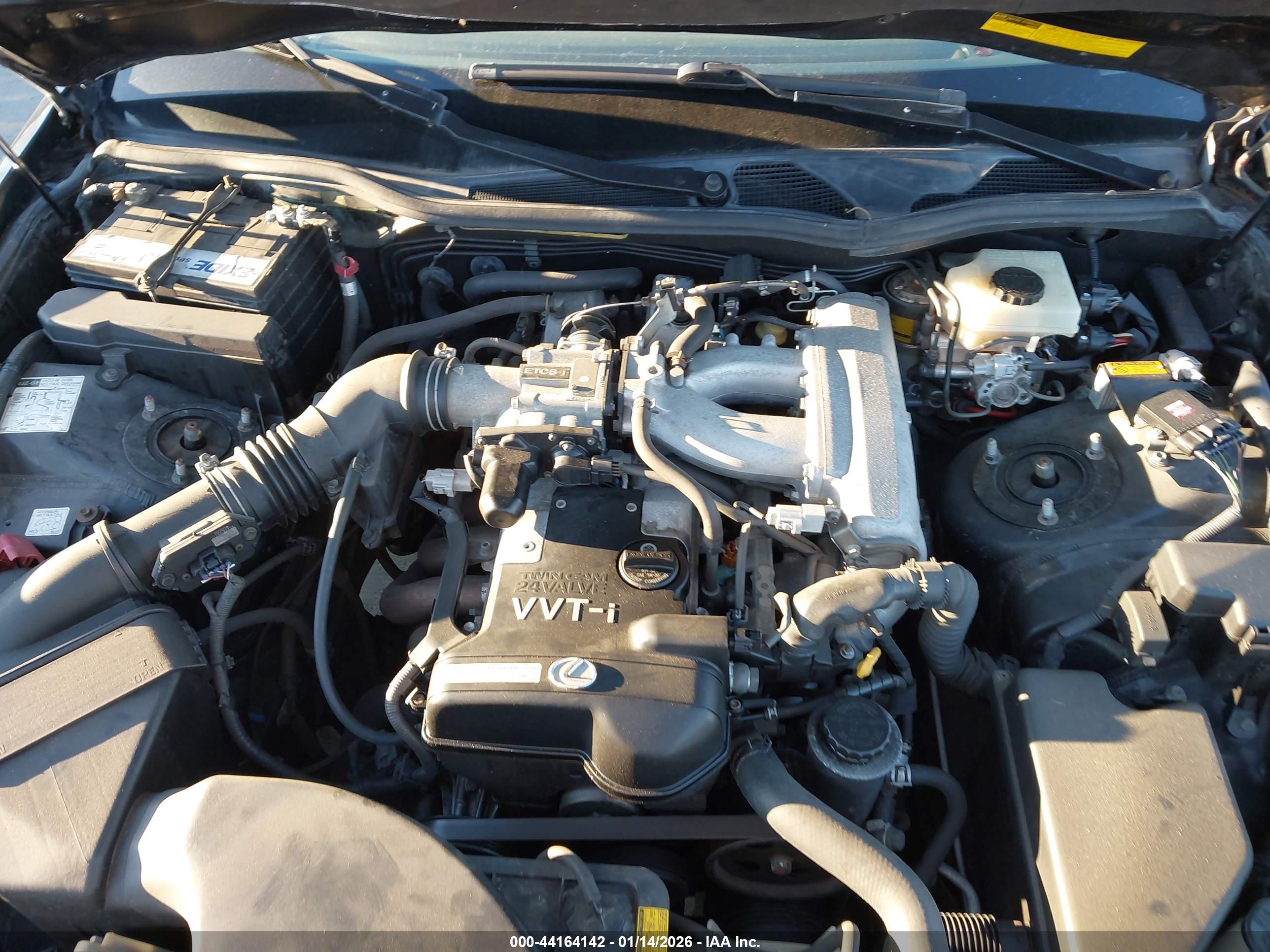 LEXUS GS image 10