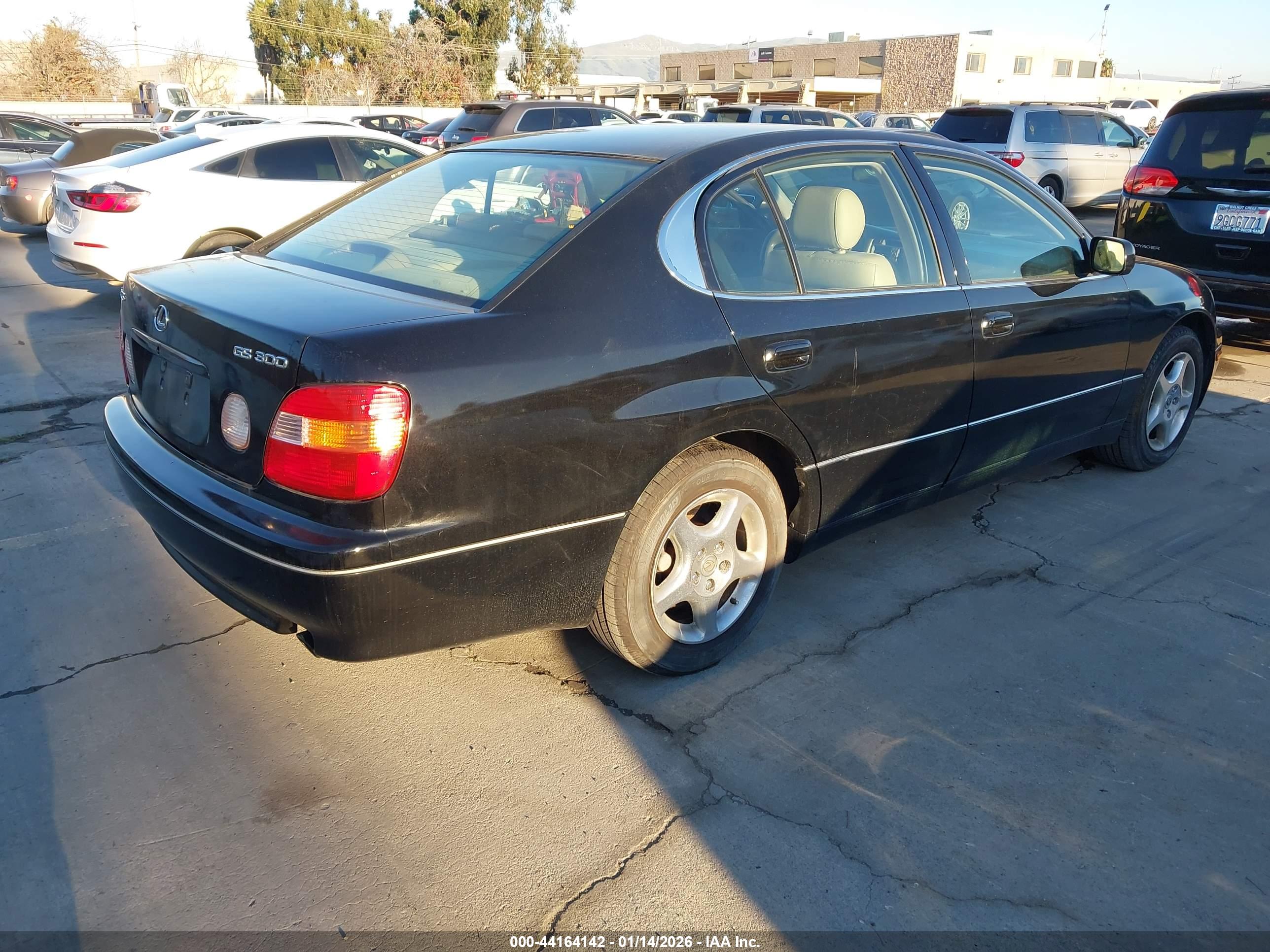 LEXUS GS image 4