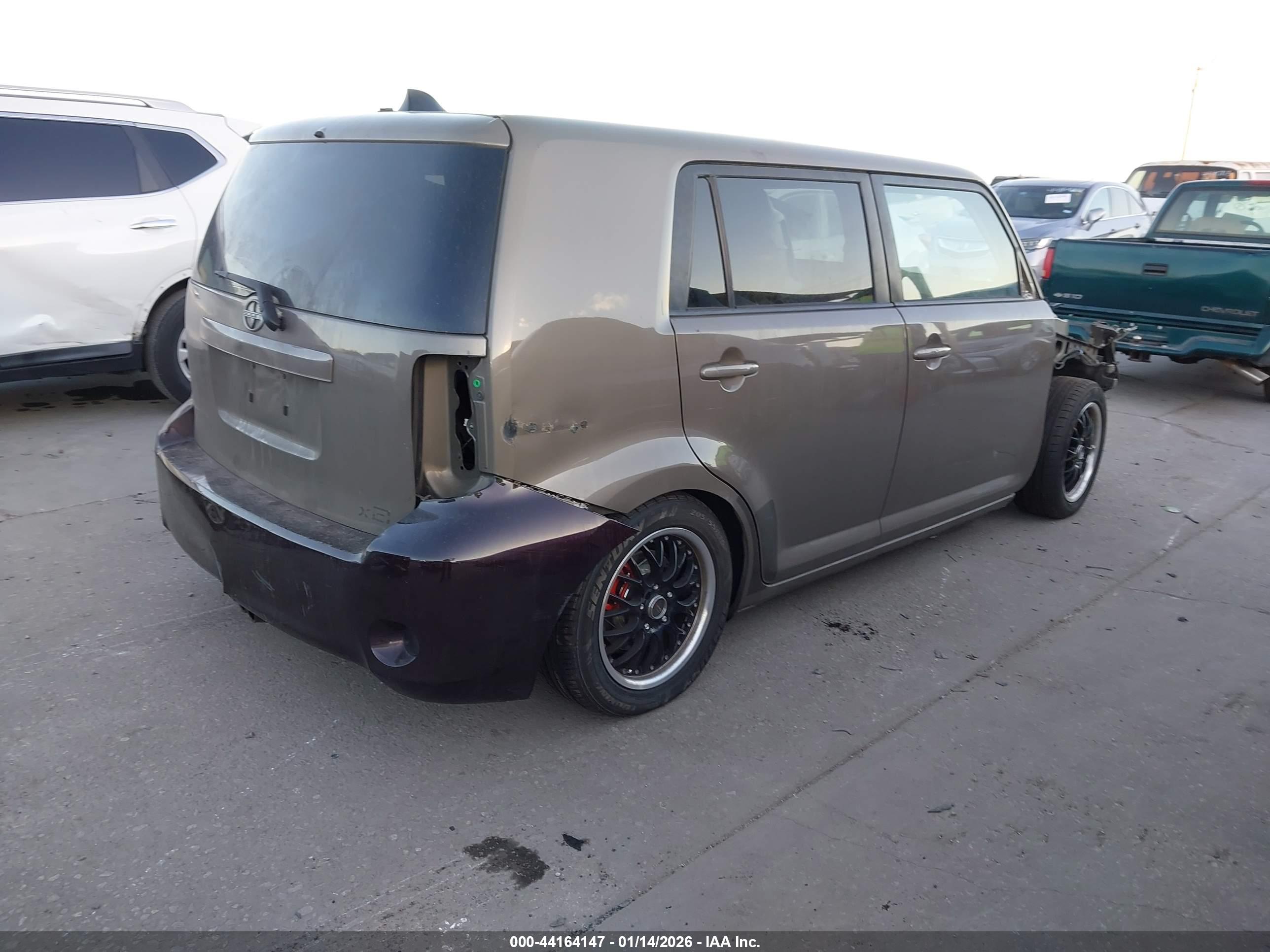 SCION XB image 4