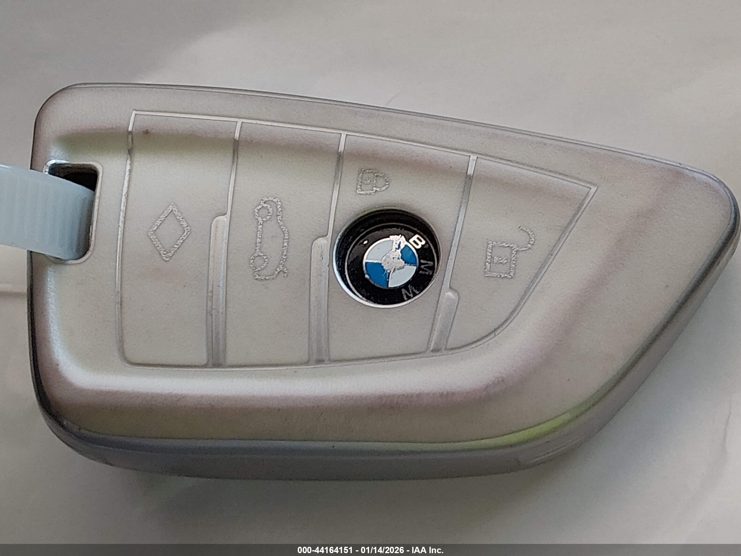 BMW X1 image 11