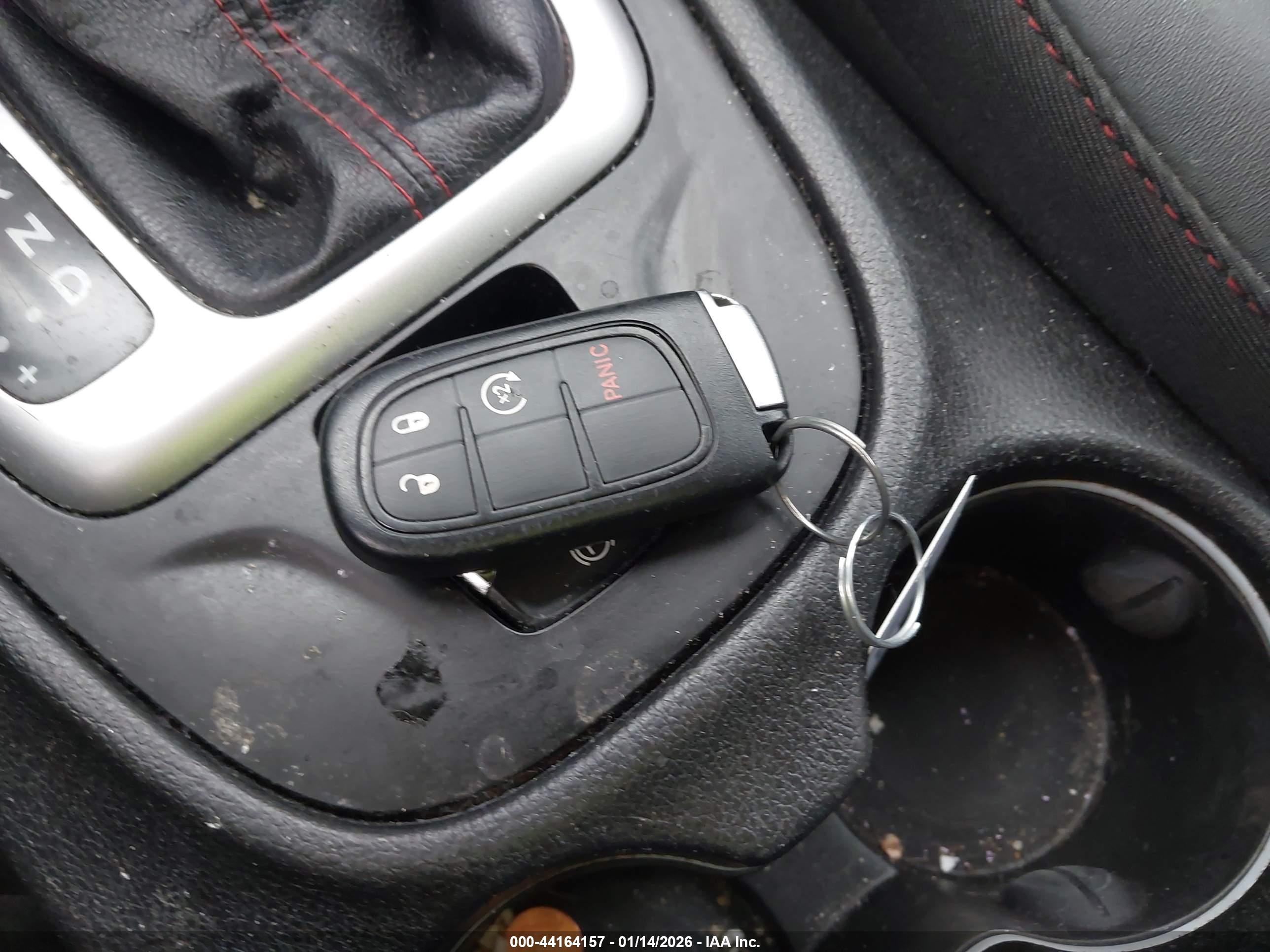 JEEP CHEROKEE image 11