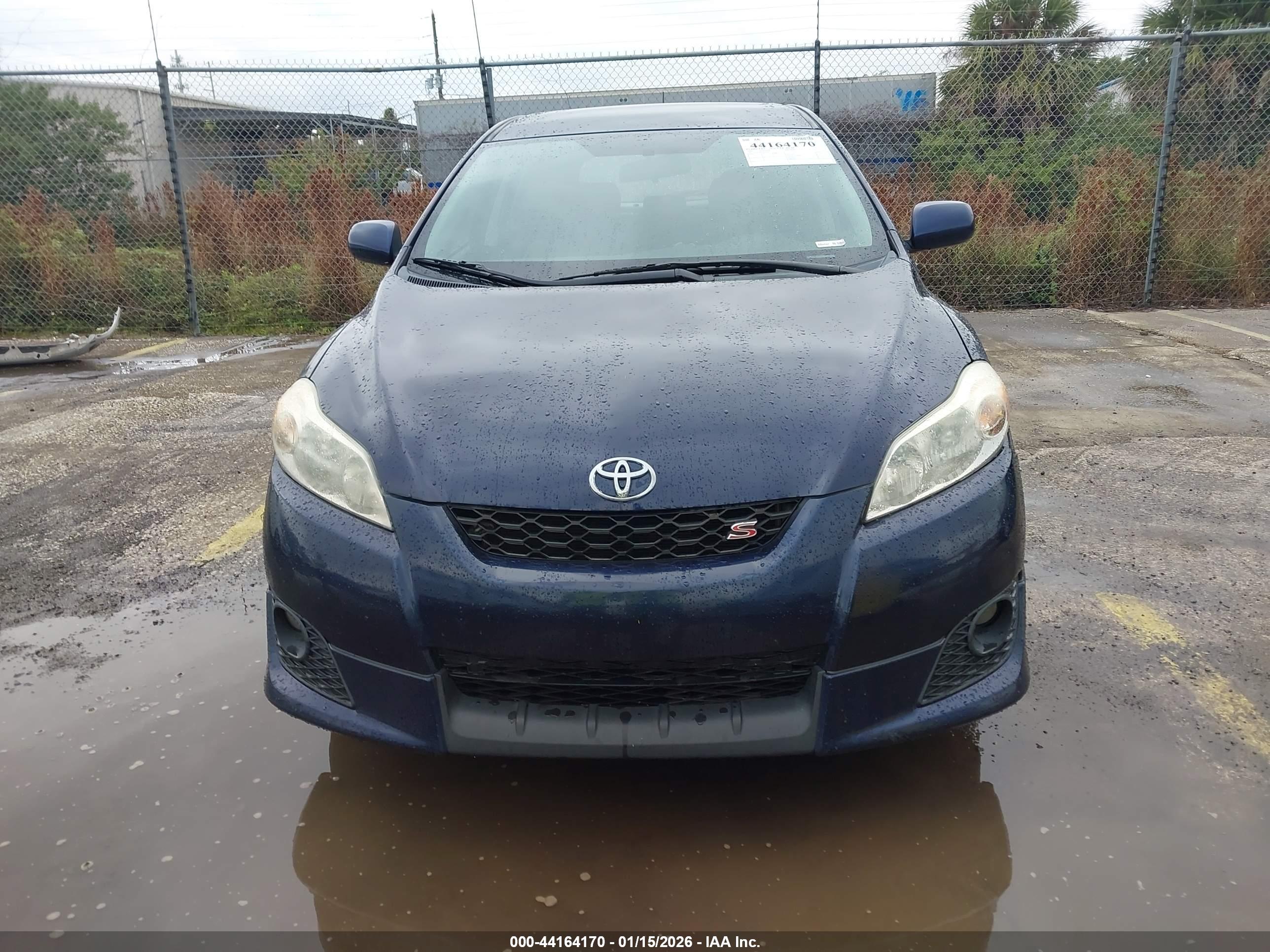 TOYOTA MATRIX image 6