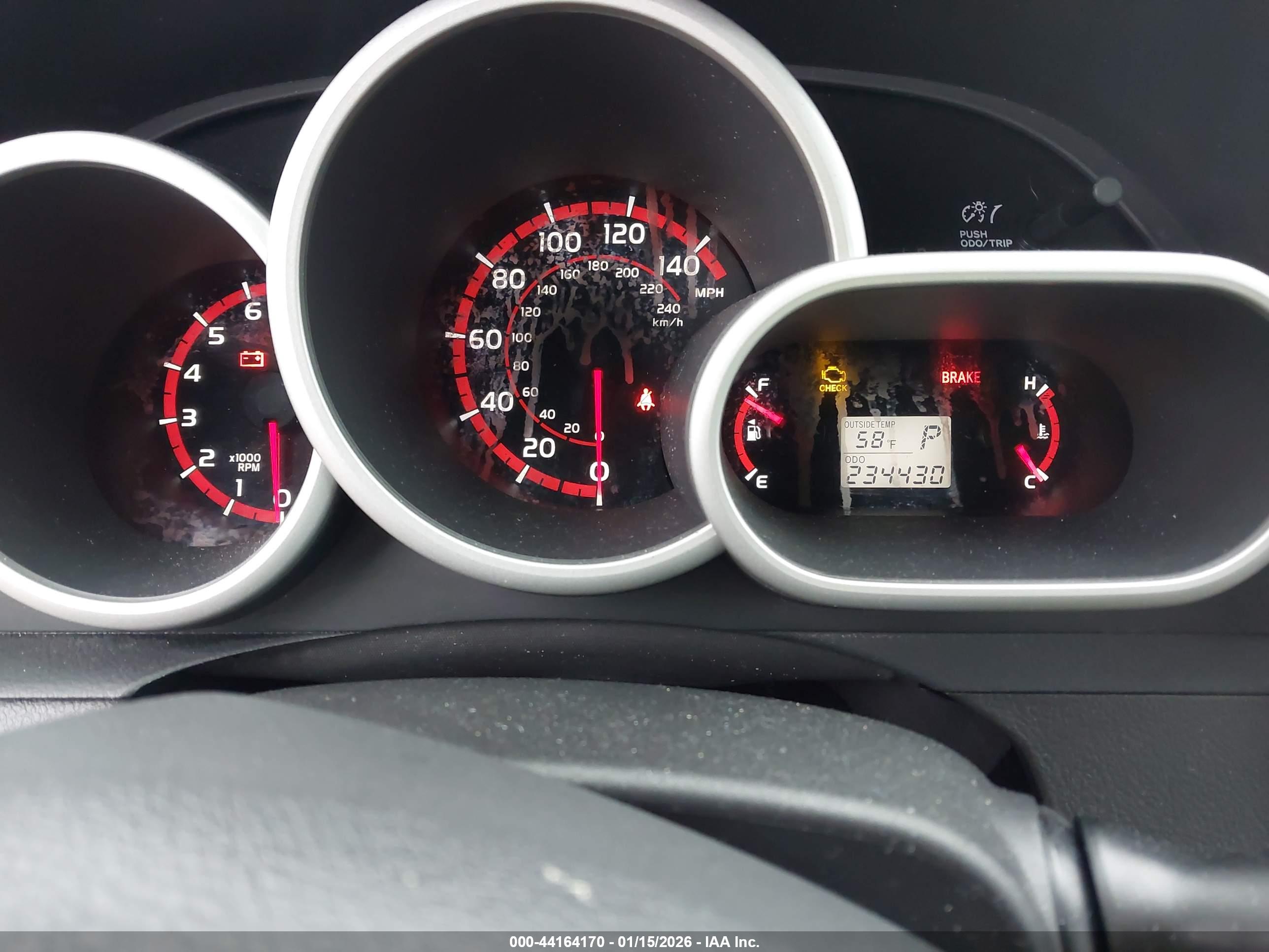 TOYOTA MATRIX image 7