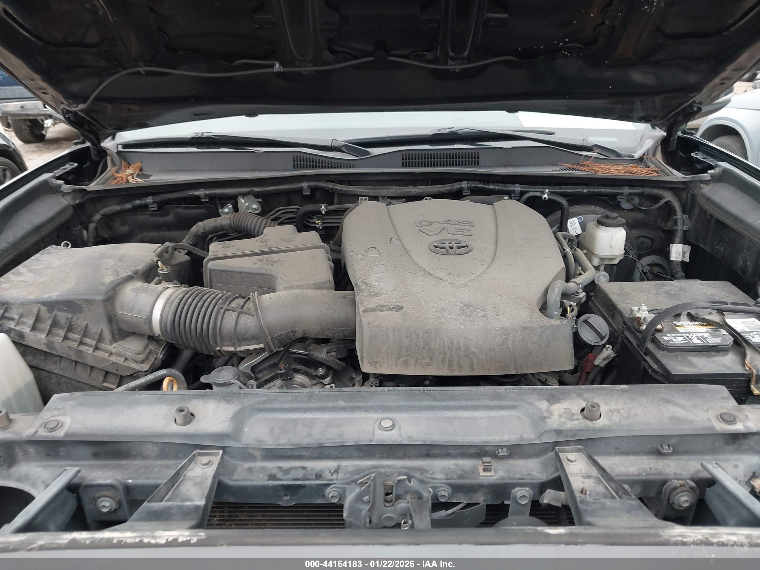 TOYOTA TACOMA image 10
