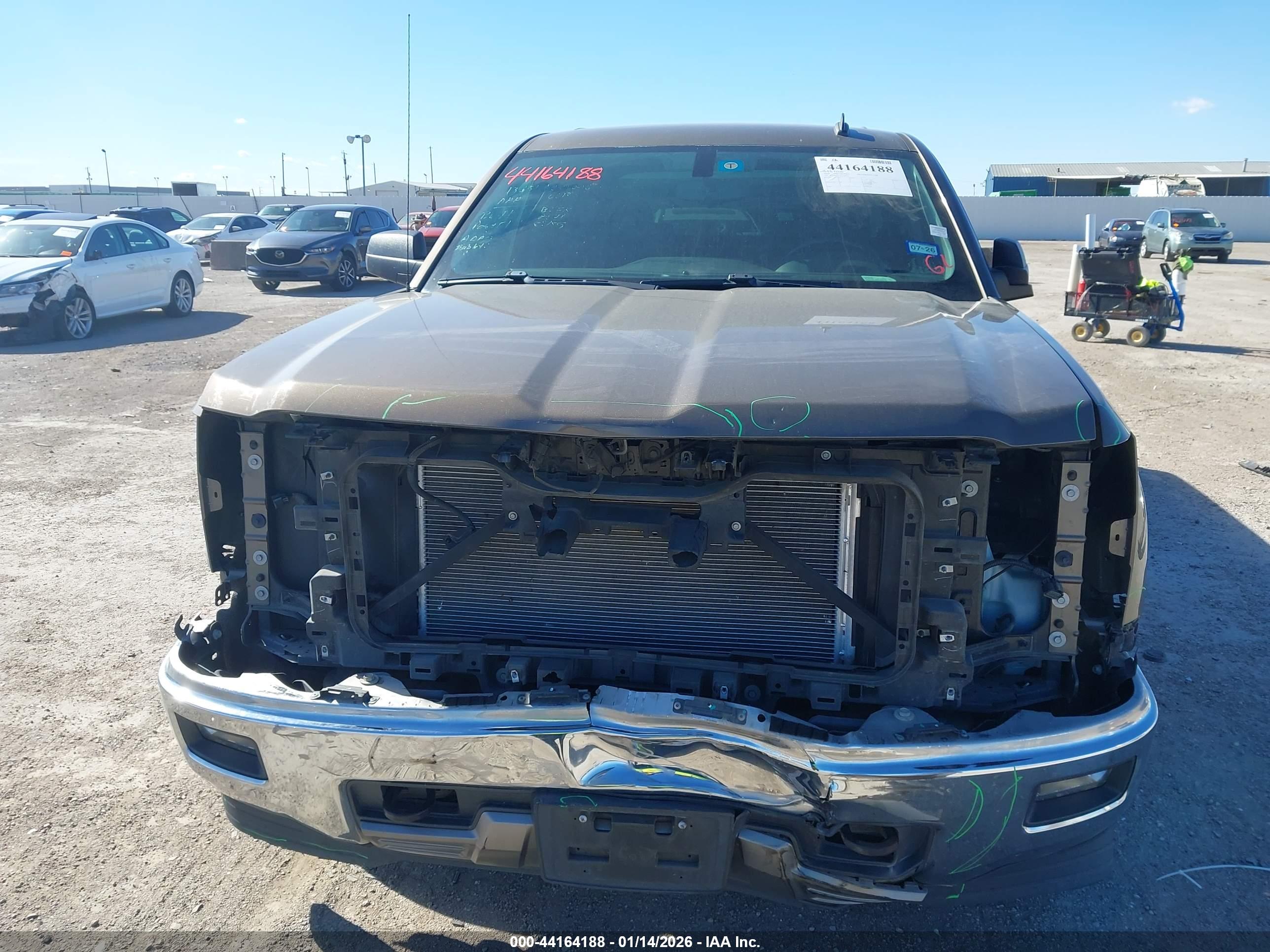 CHEVROLET SILVERADO image 6