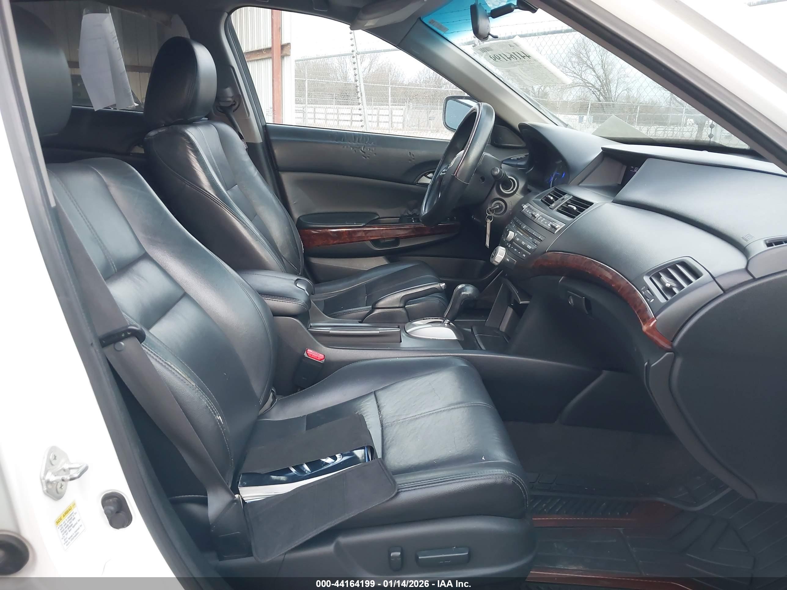 HONDA ACCORD image 5