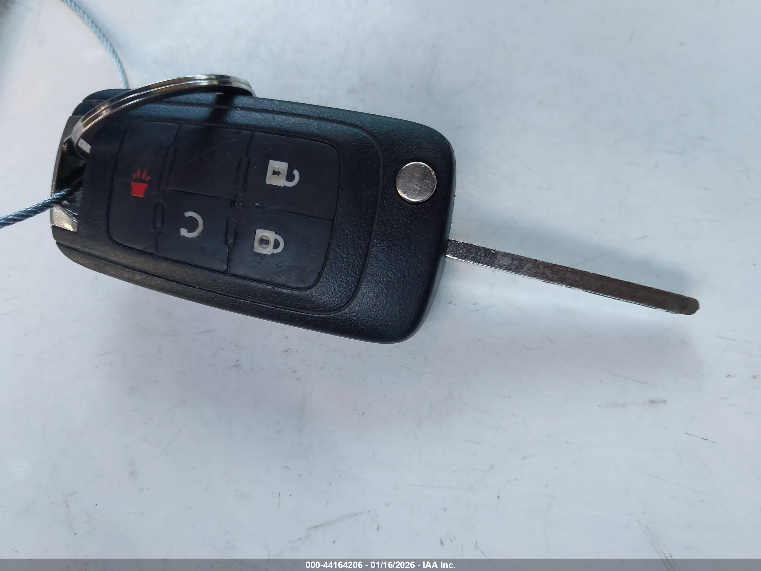 CHEVROLET EQUINOX image 11
