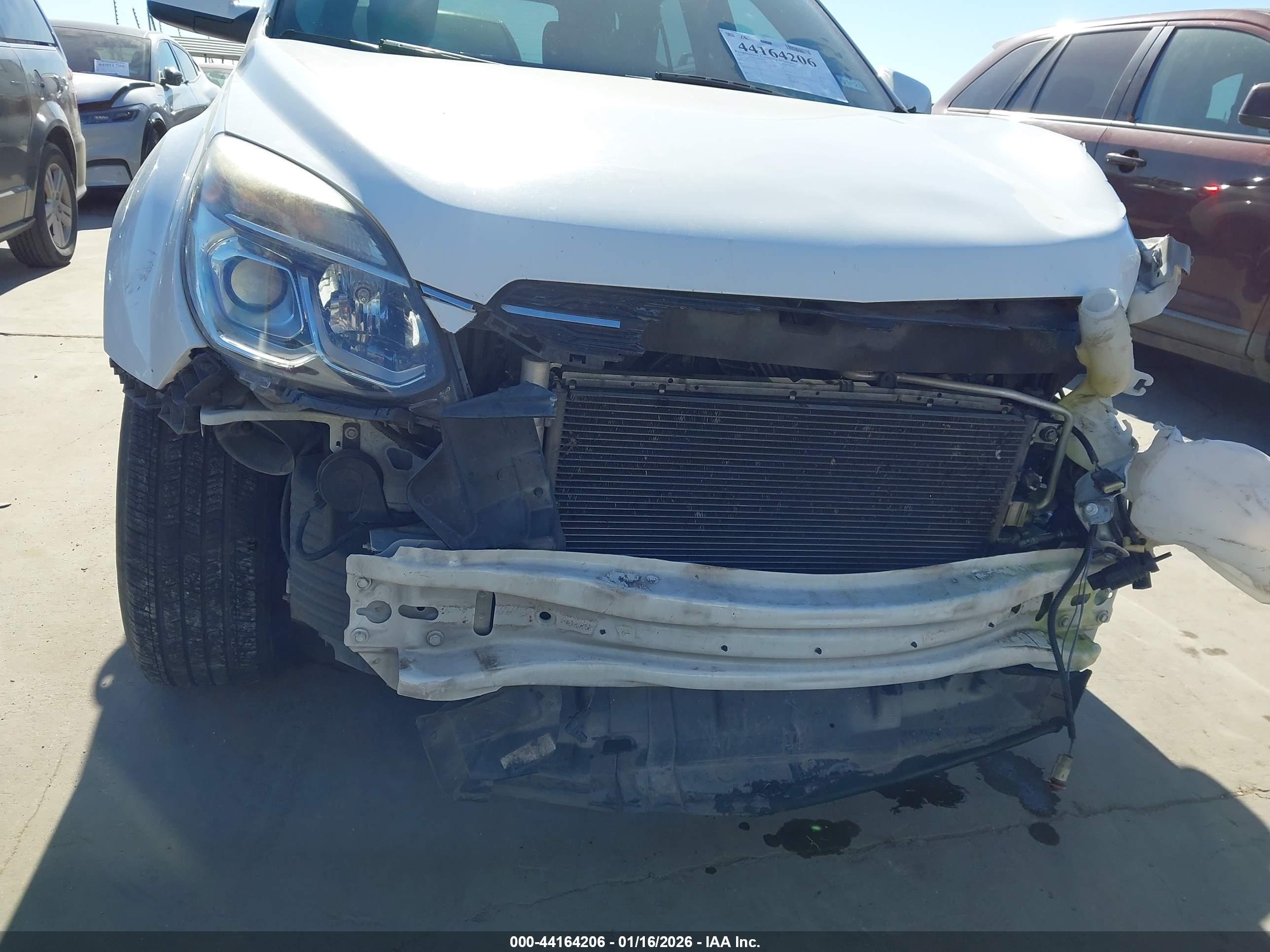CHEVROLET EQUINOX image 6