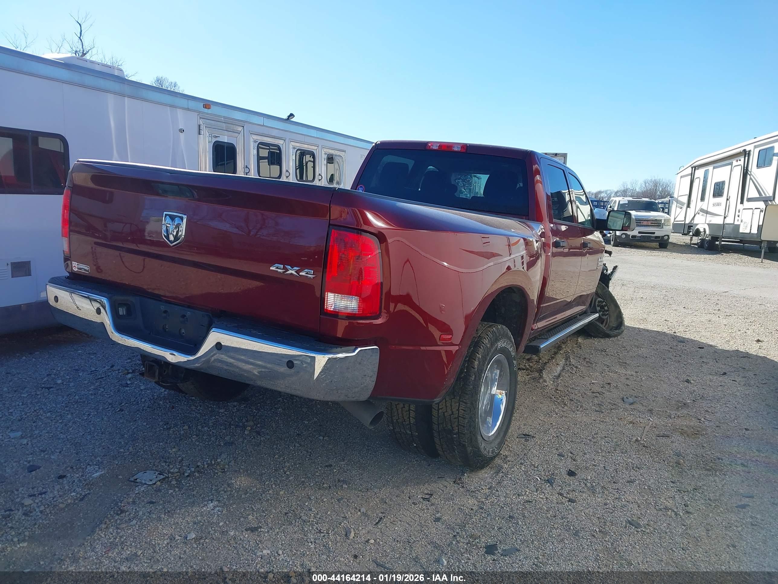 RAM 3500 image 4
