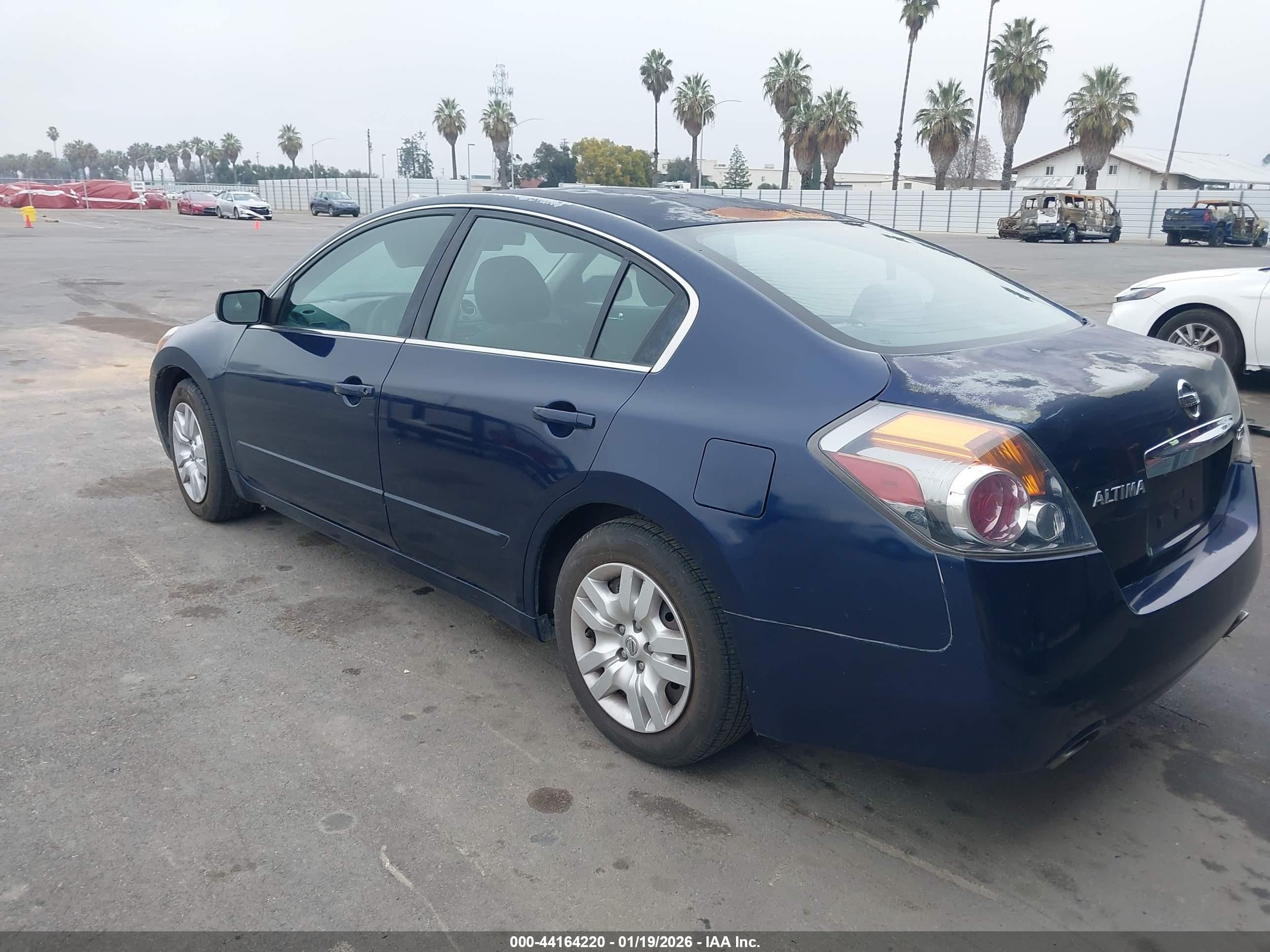 NISSAN ALTIMA image 3
