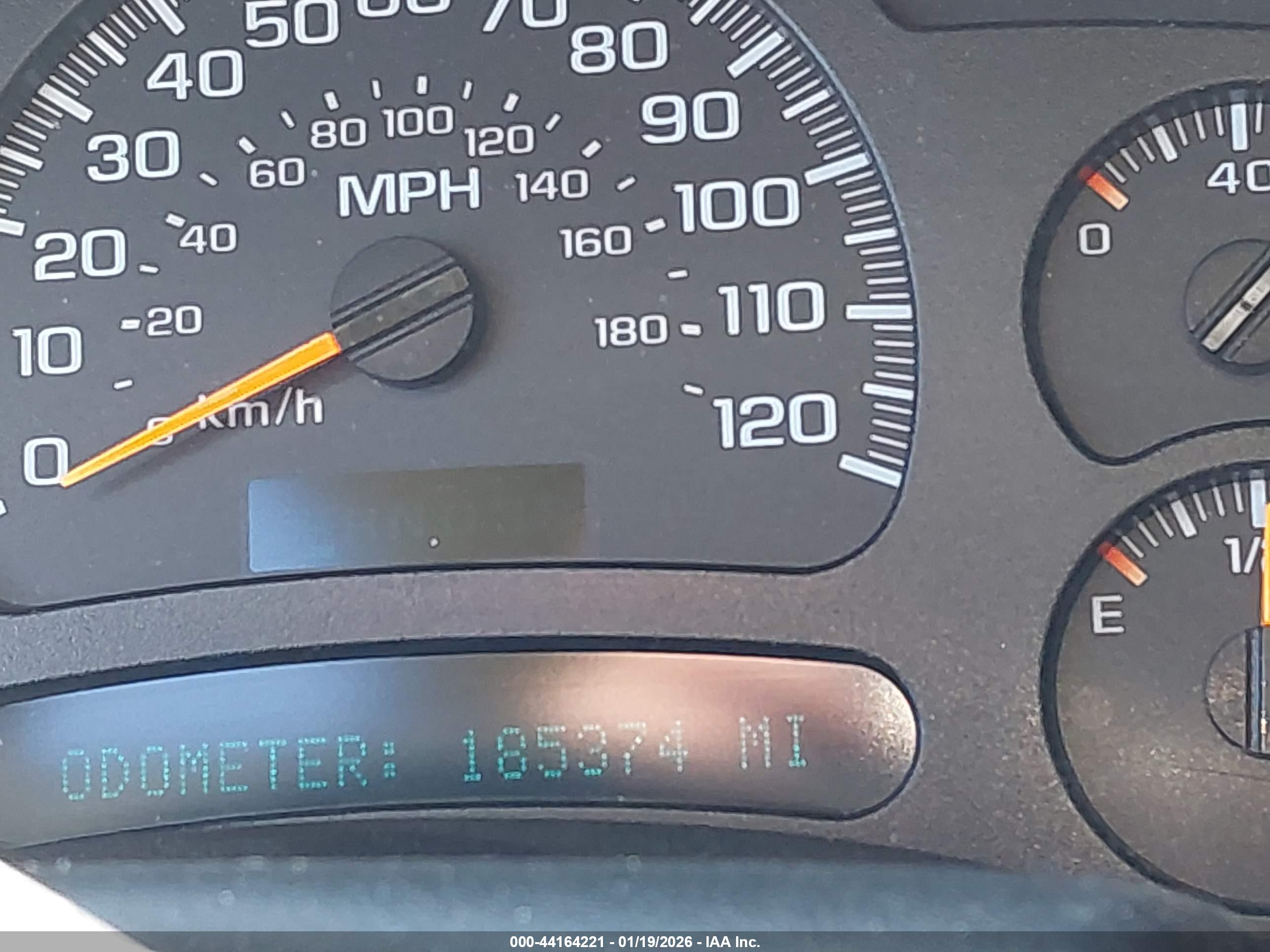 CHEVROLET TAHOE image 7