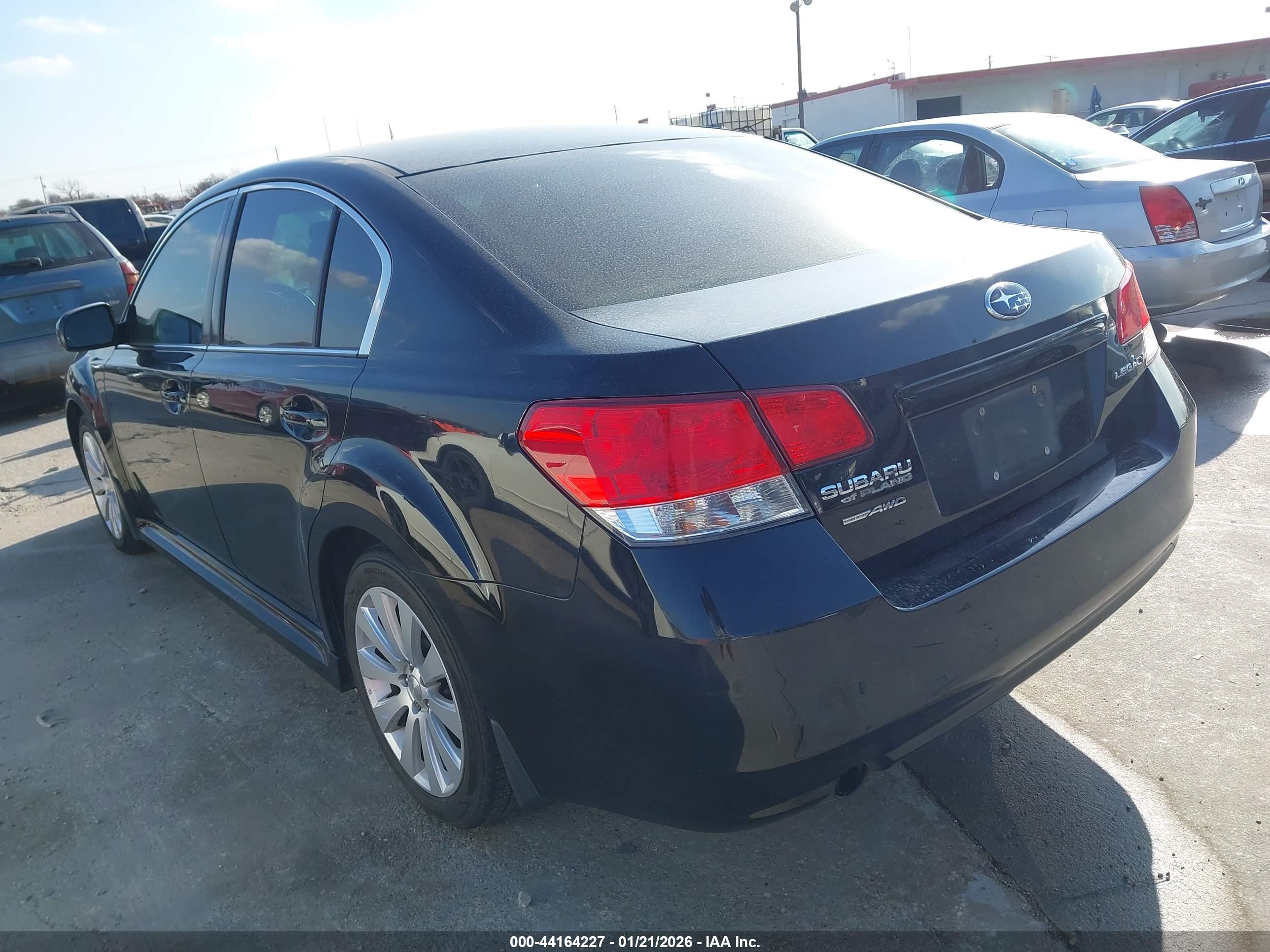 SUBARU LEGACY image 3