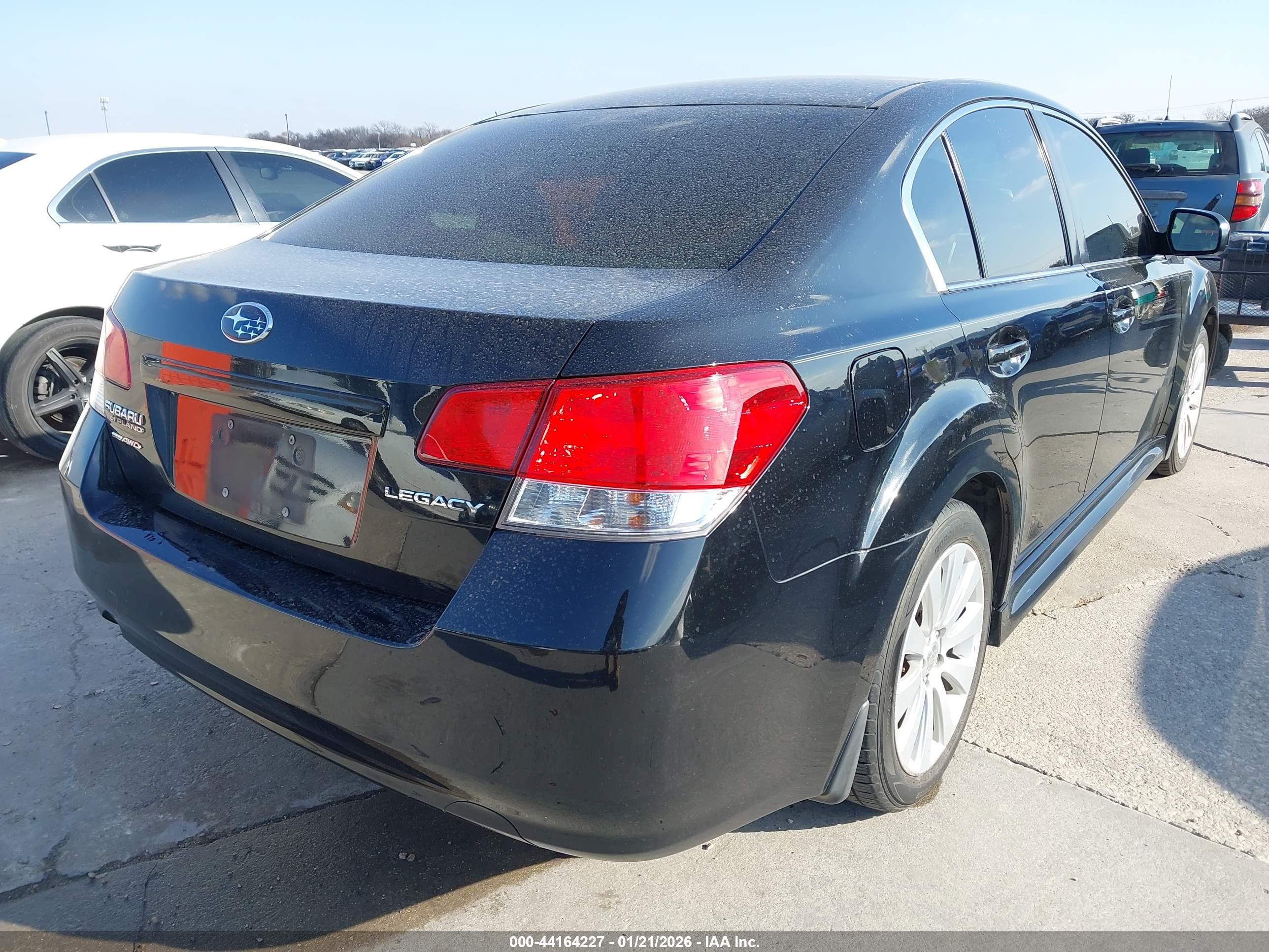 SUBARU LEGACY image 4