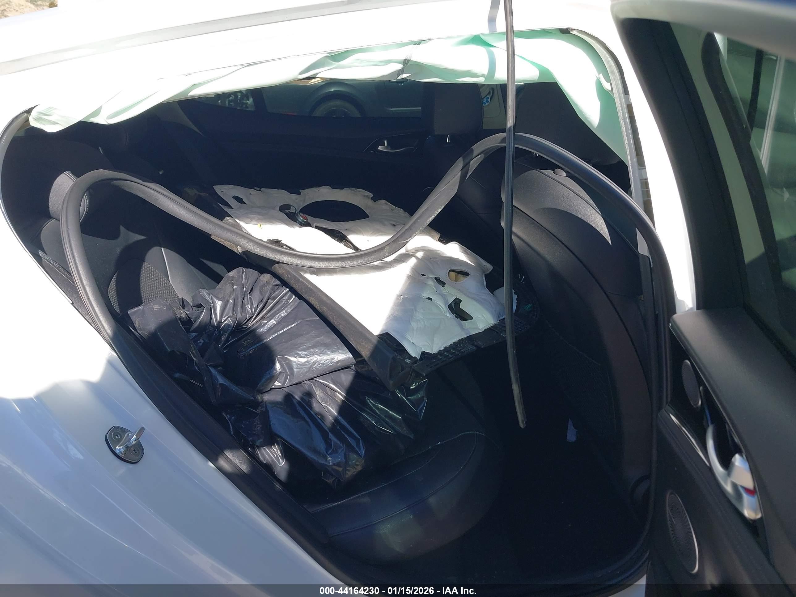 KIA STINGER image 8