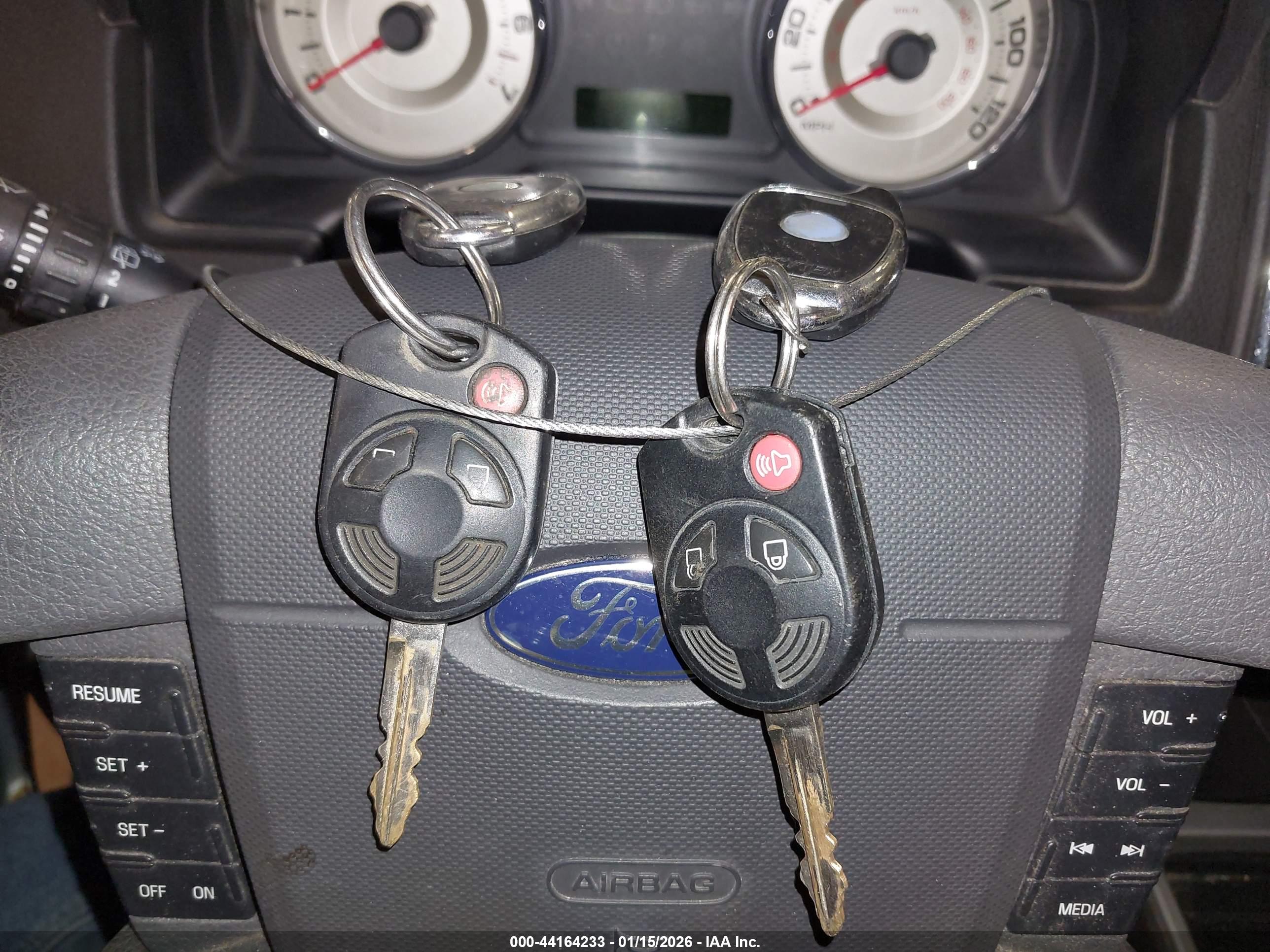 FORD EDGE image 11