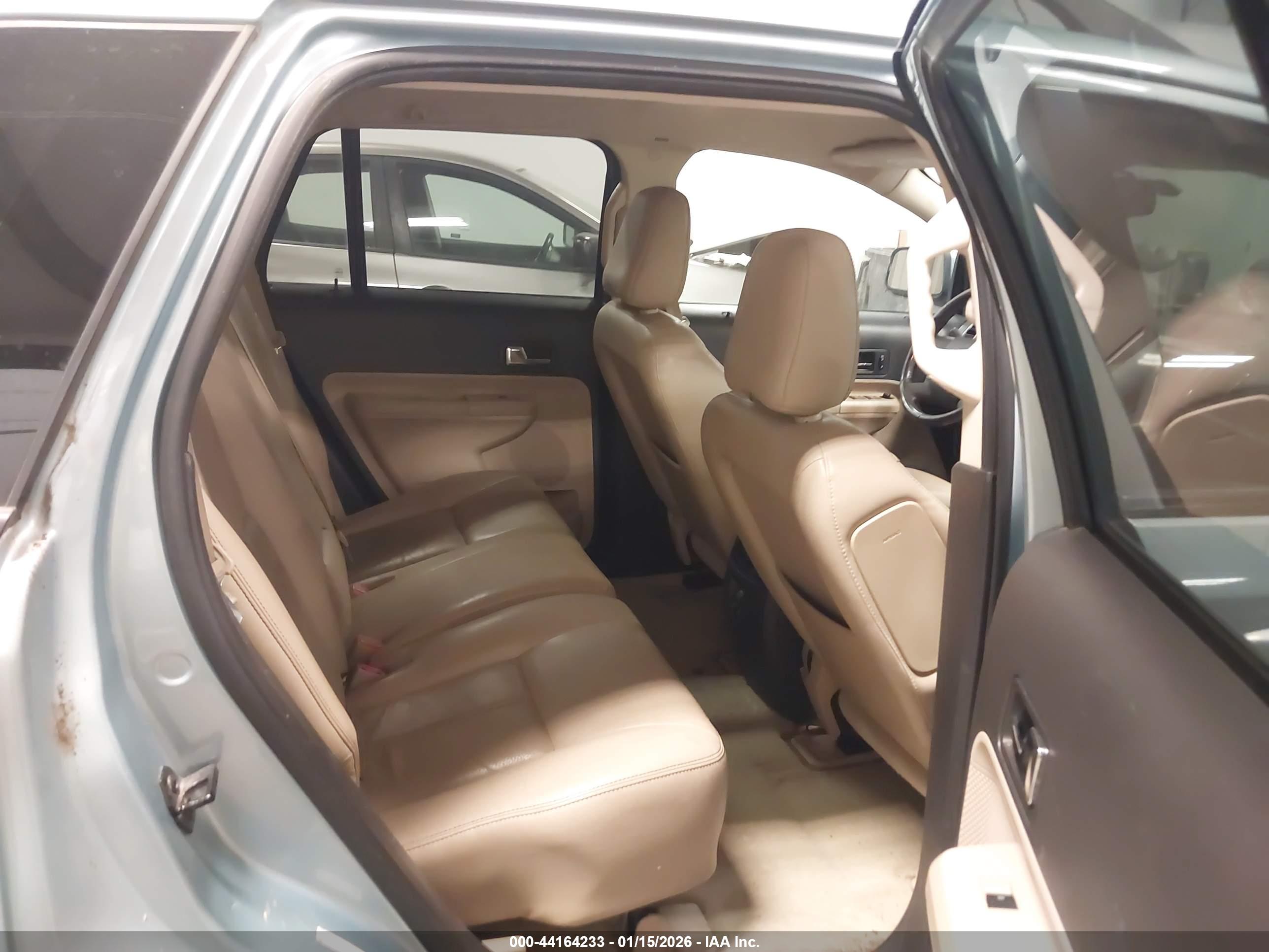 FORD EDGE image 8