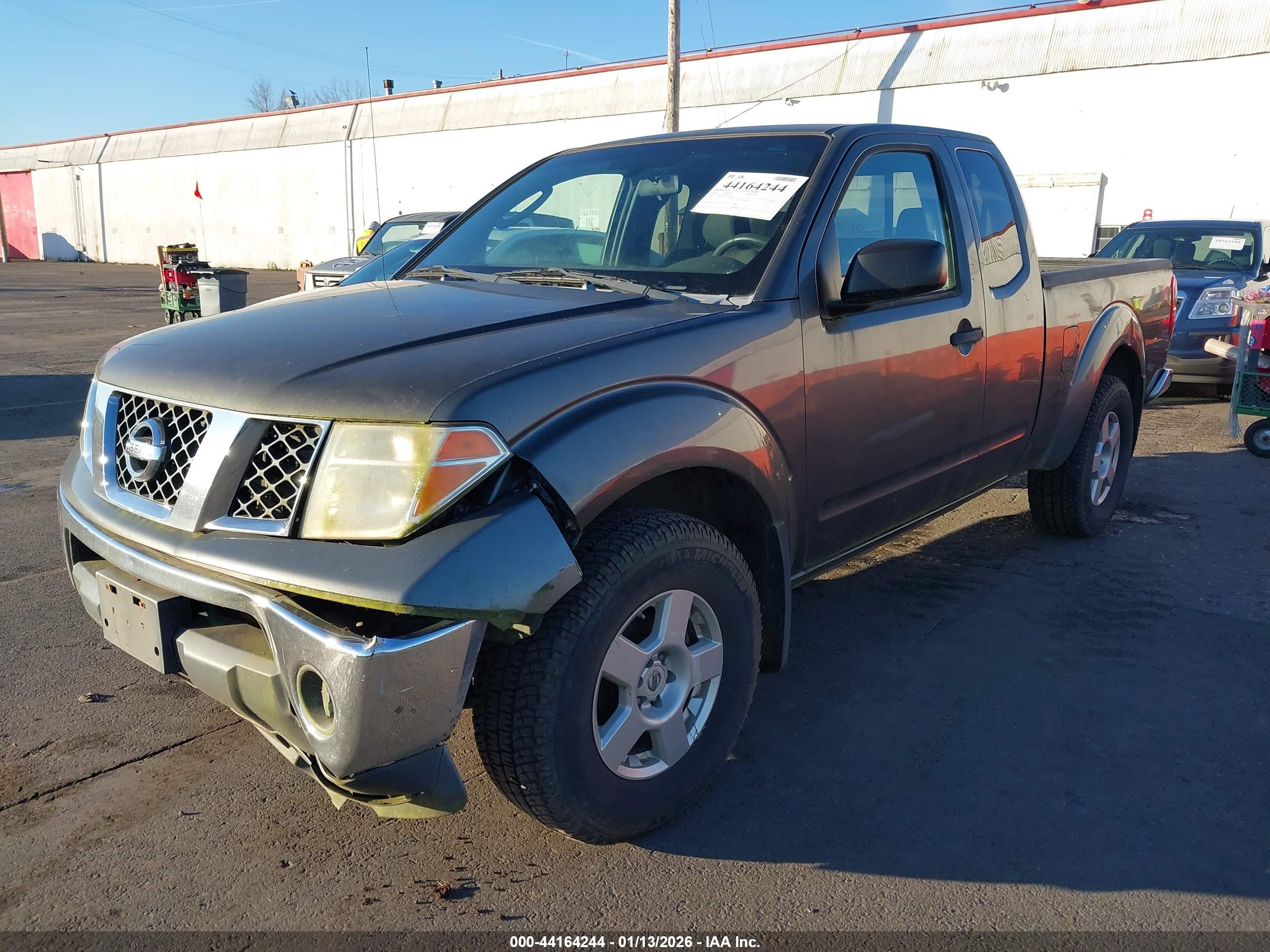 NISSAN FRONTIER image 2