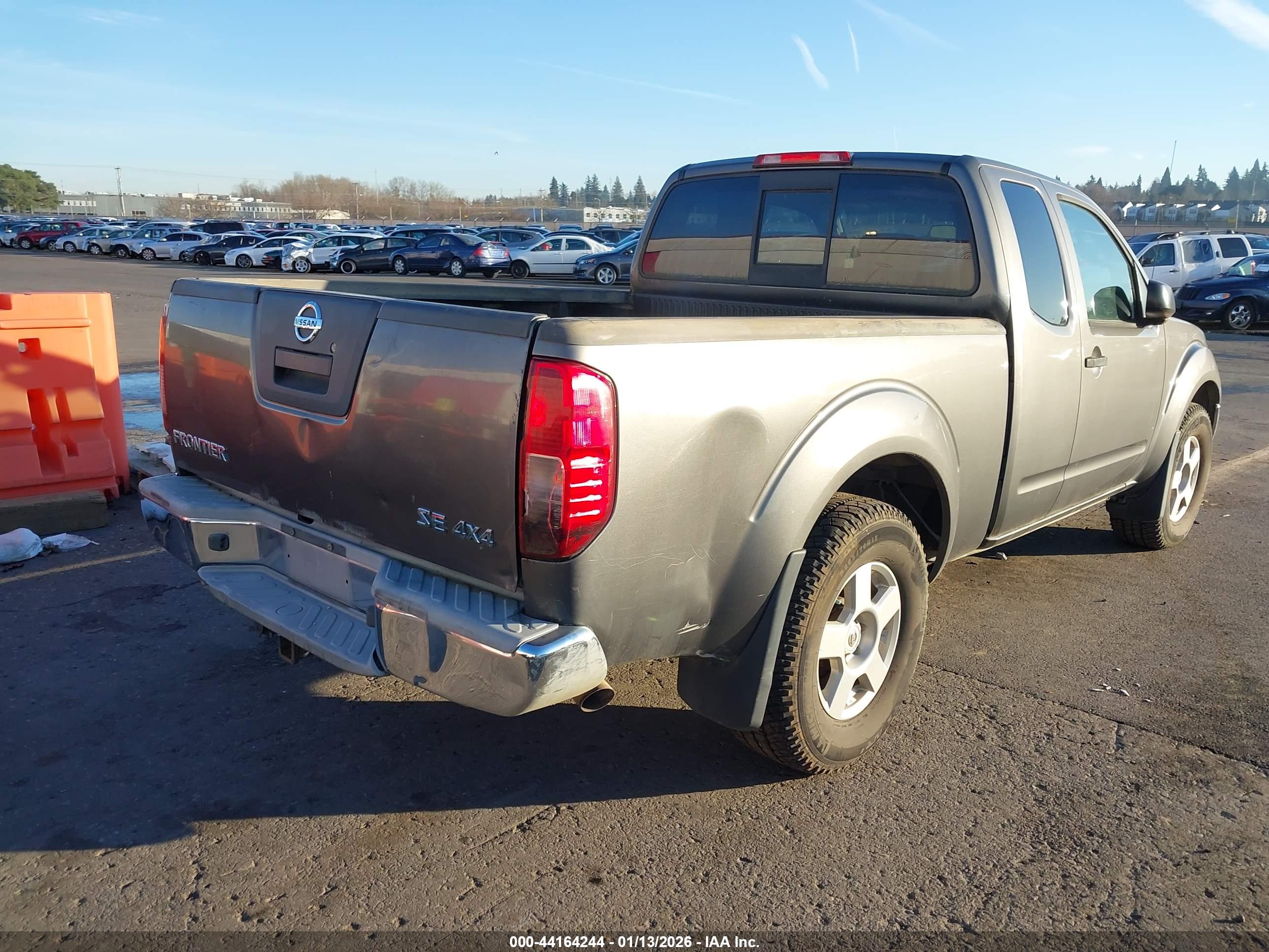 NISSAN FRONTIER image 4