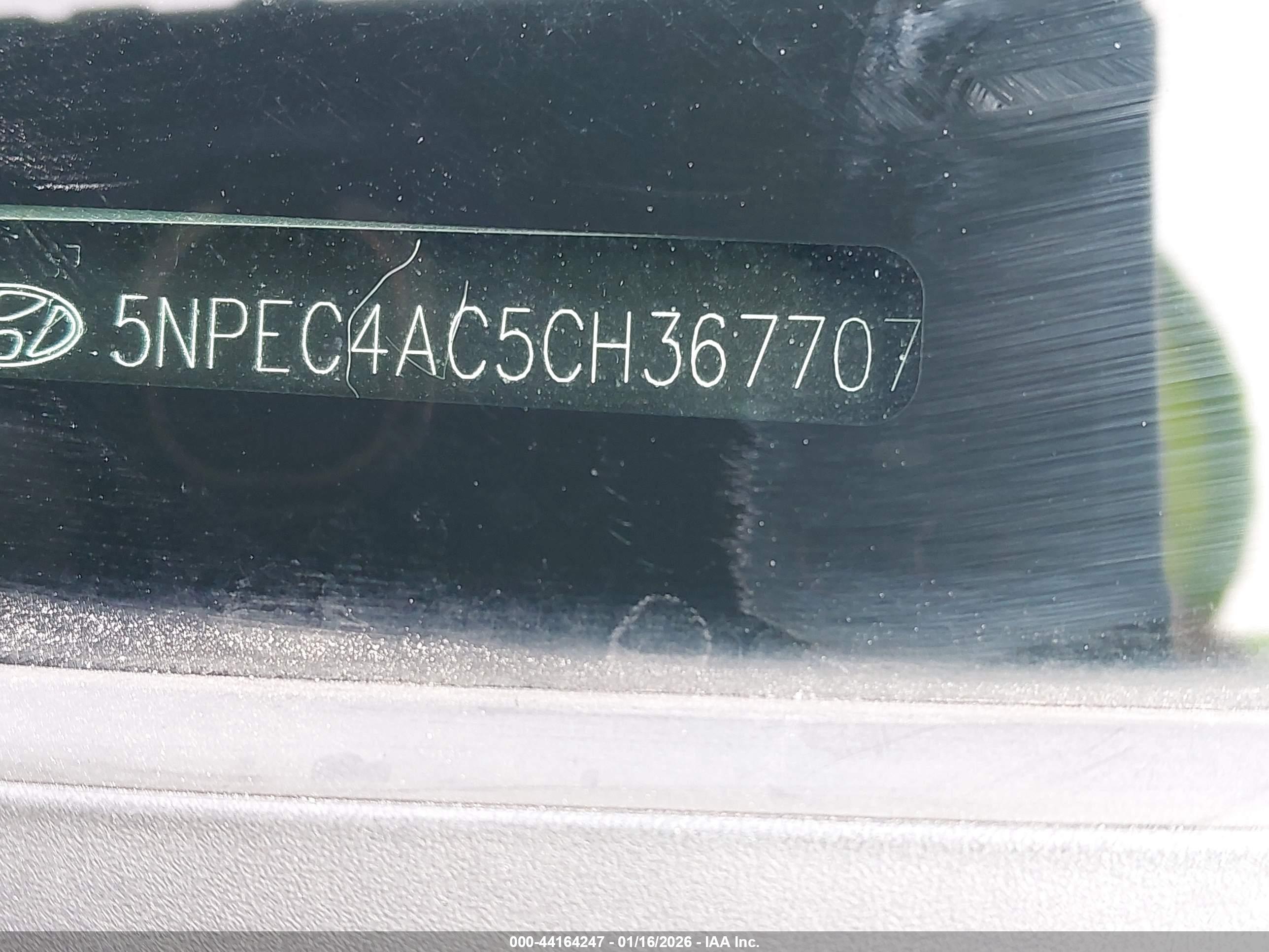 HYUNDAI SONATA image 9