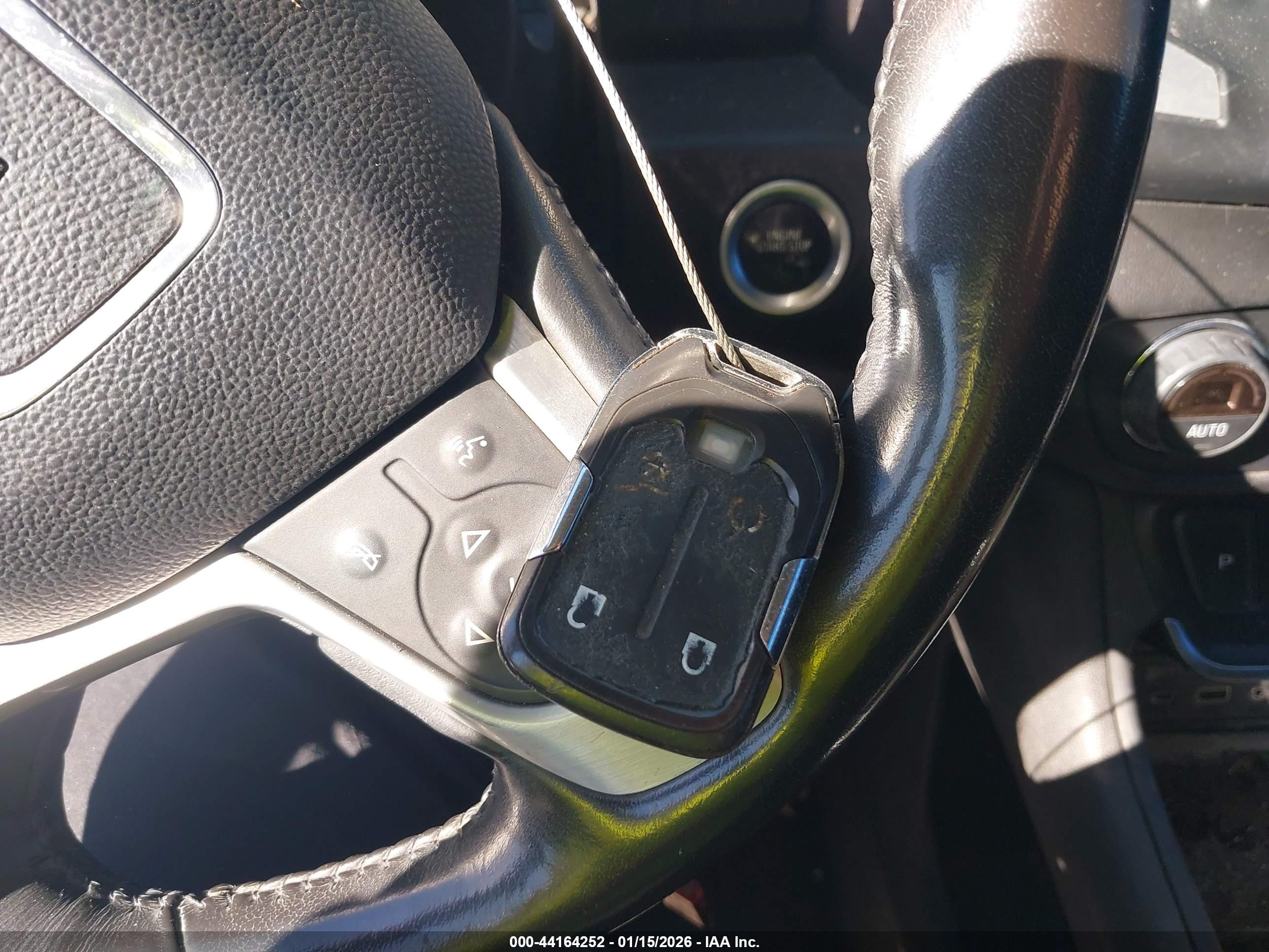 GMC TERRAIN image 11