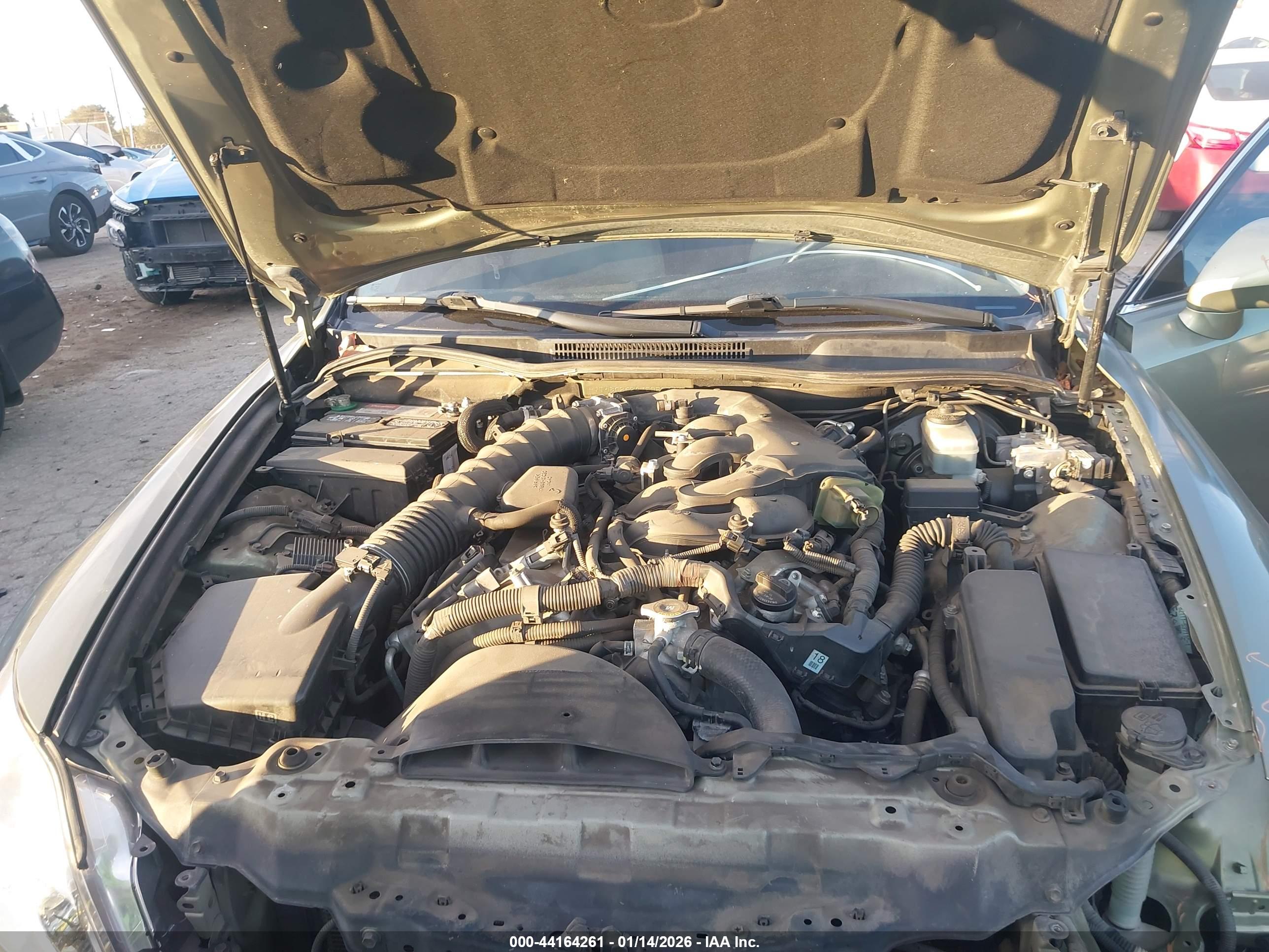 LEXUS IS image 10