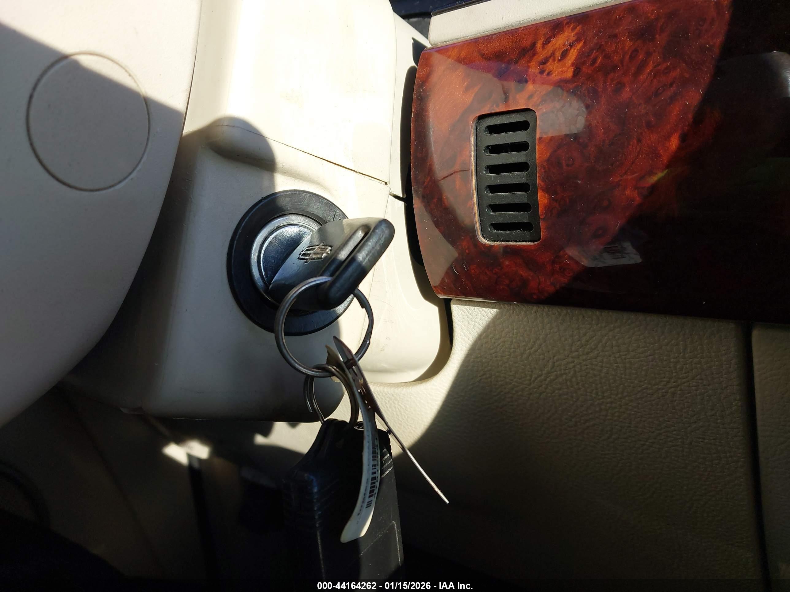 LINCOLN NAVIGATOR image 11