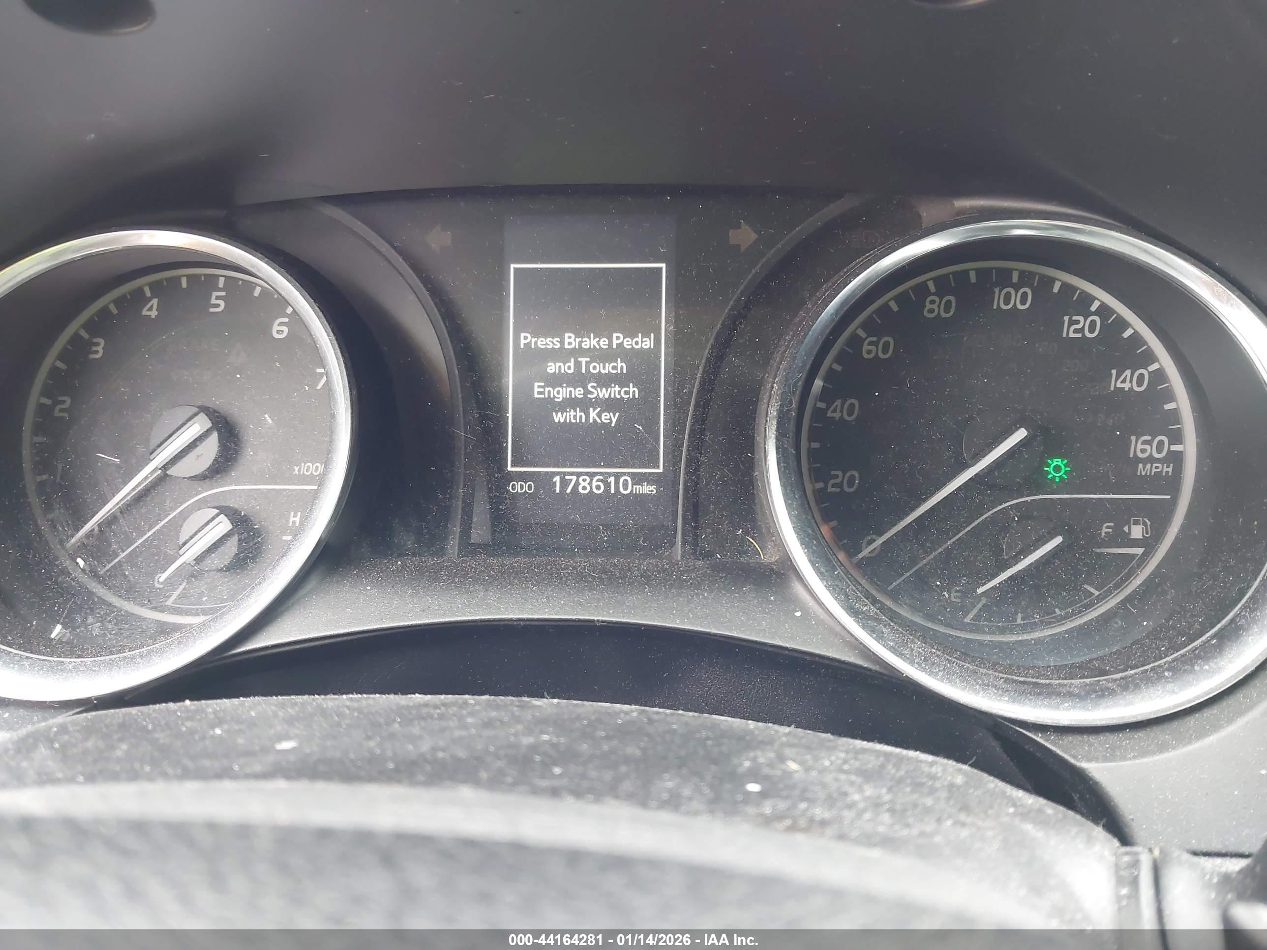 TOYOTA CAMRY image 7