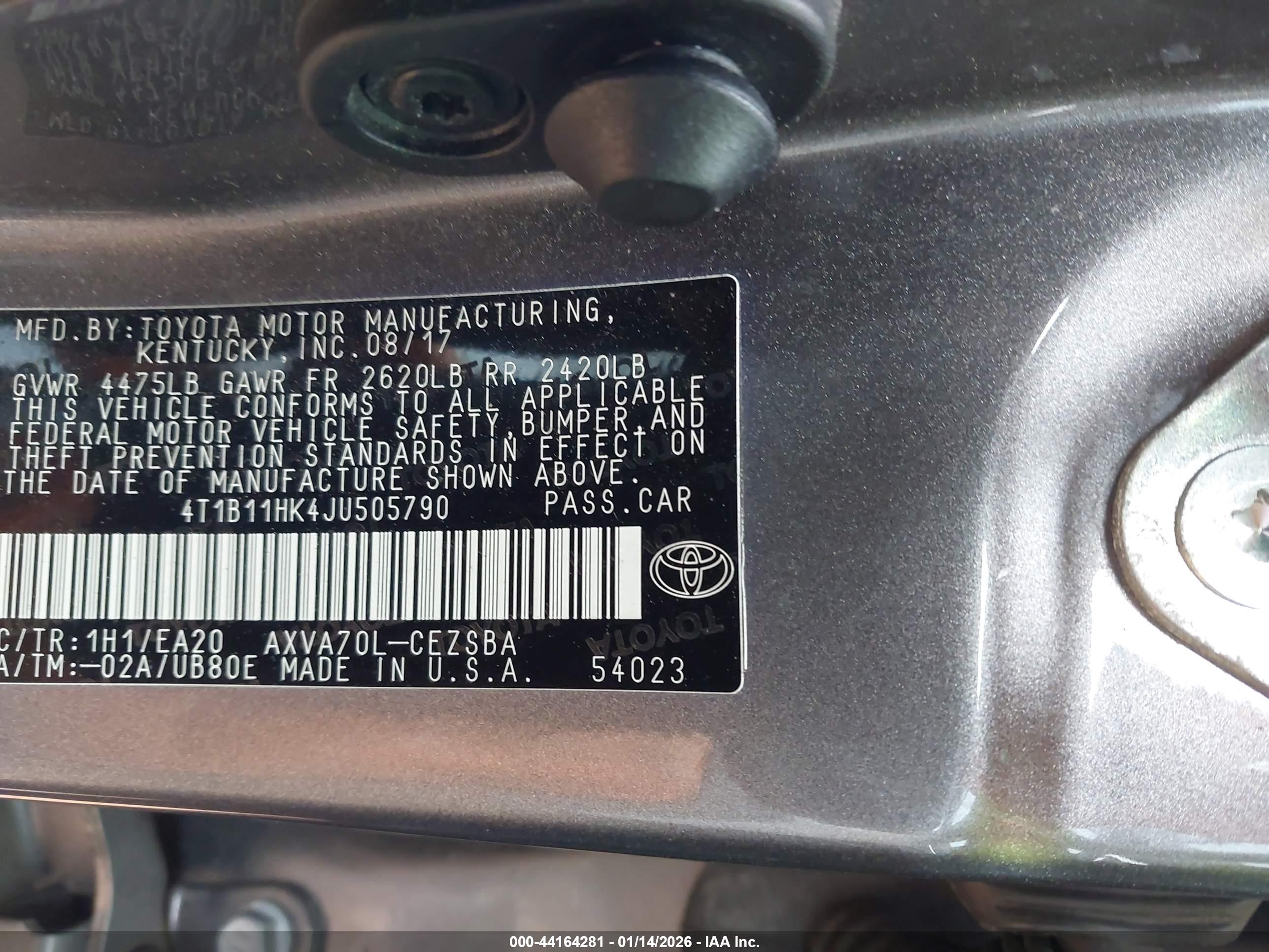 TOYOTA CAMRY image 9