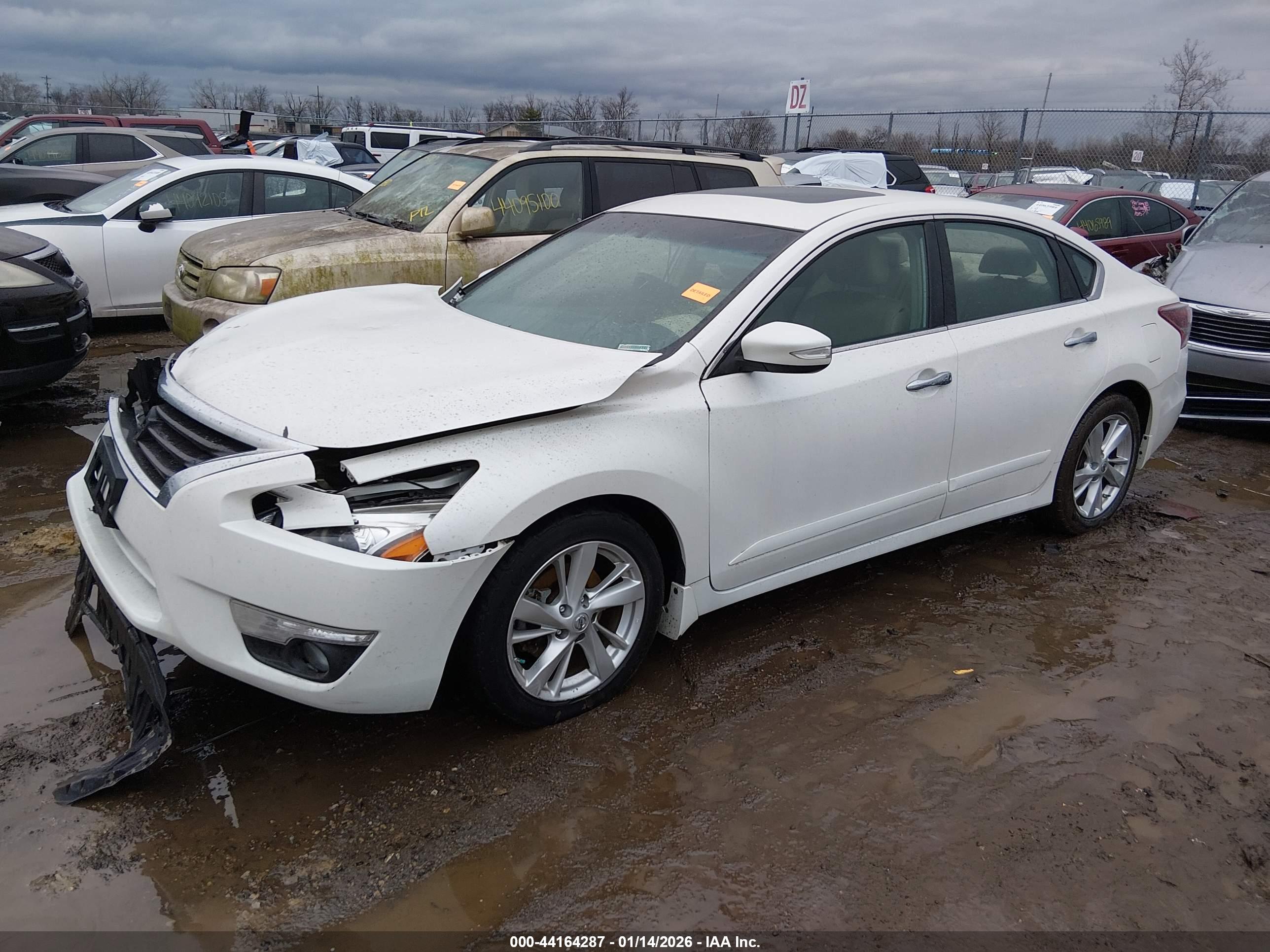 NISSAN ALTIMA image 2