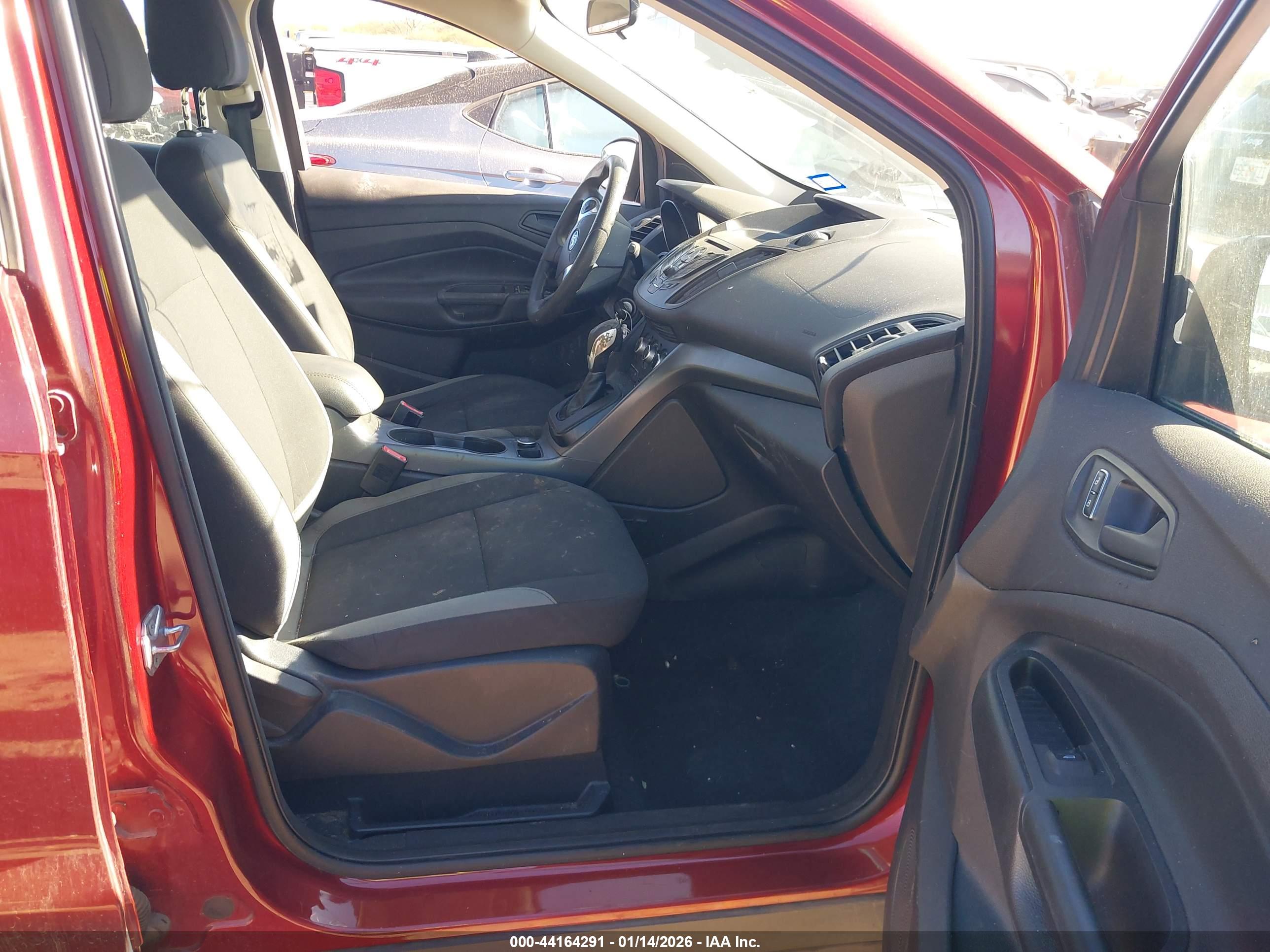 FORD ESCAPE image 5