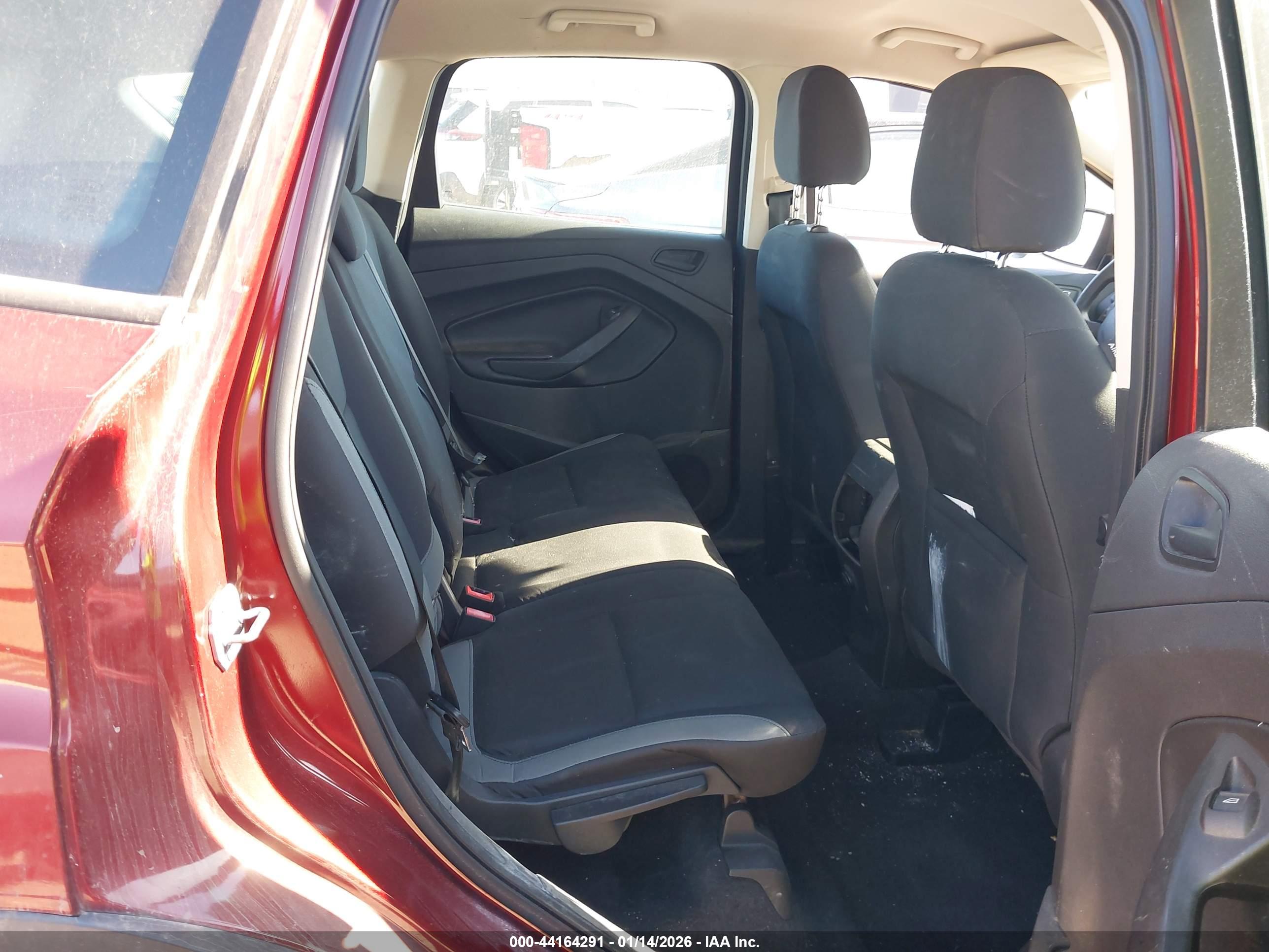 FORD ESCAPE image 8