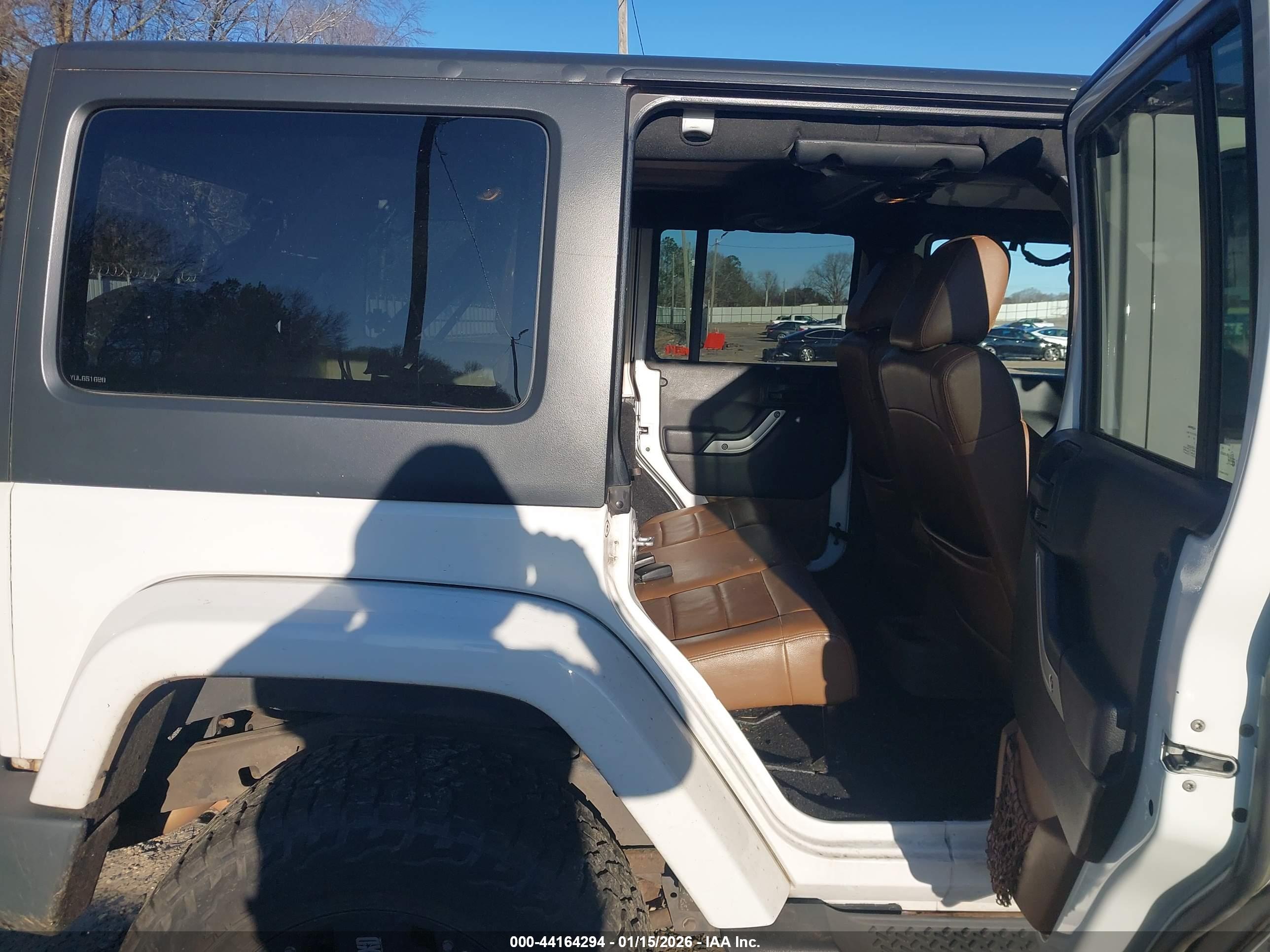 JEEP WRANGLER image 8